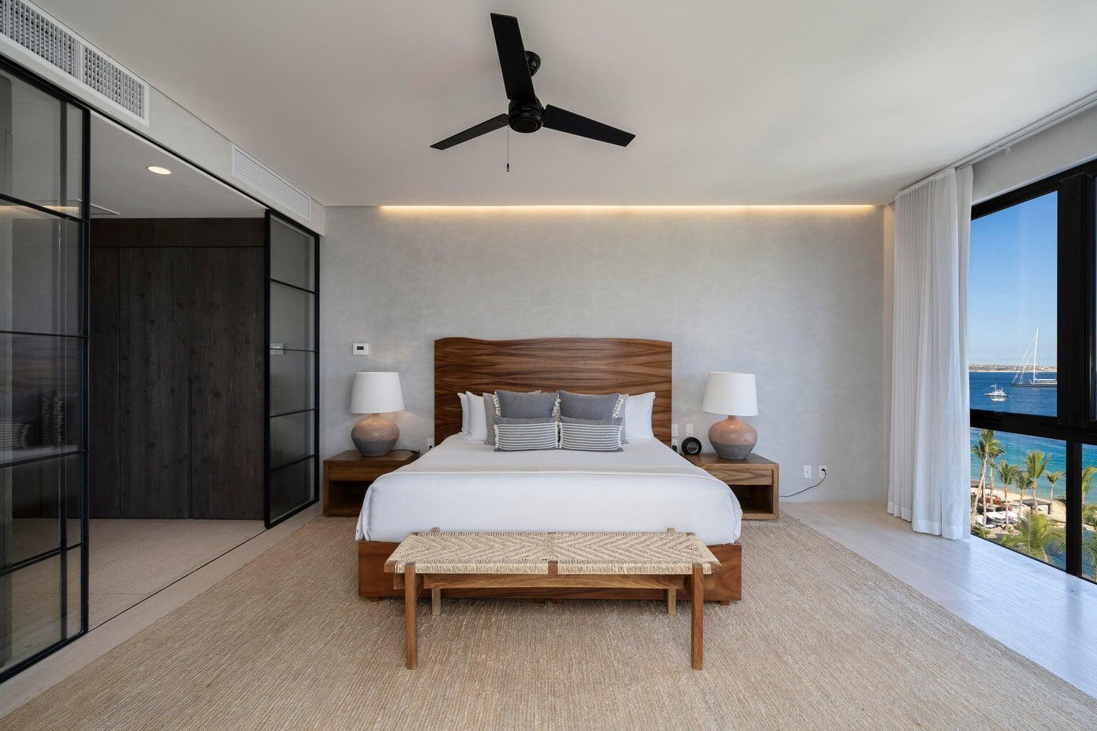 Homes, 2 BD PLUS DEN Hacienda