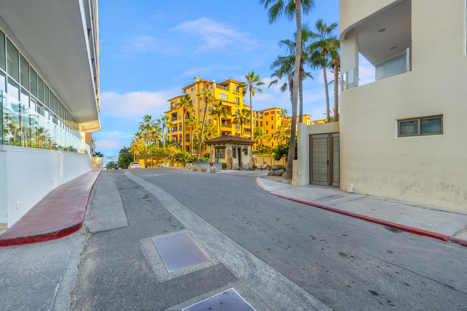 Private Rooftop Pool w/Terrace, Penthouse One Medano