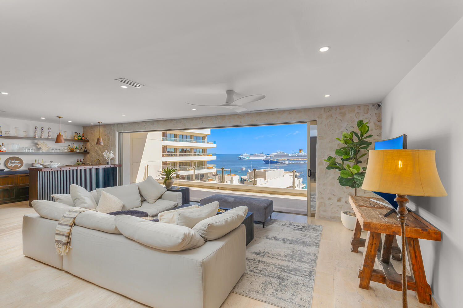 Private Rooftop Pool w/Terrace, Penthouse One Medano