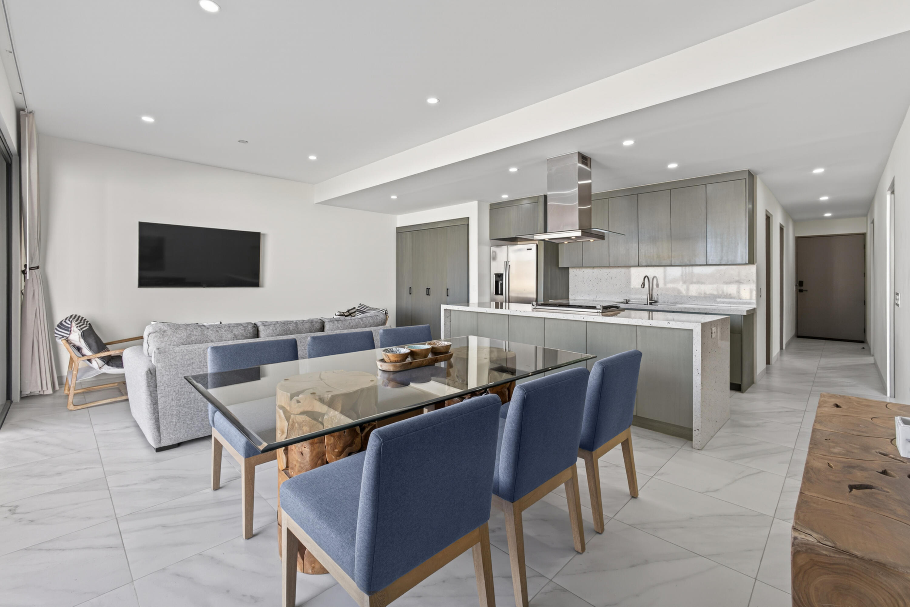 Ground Floor Condo Vistamare