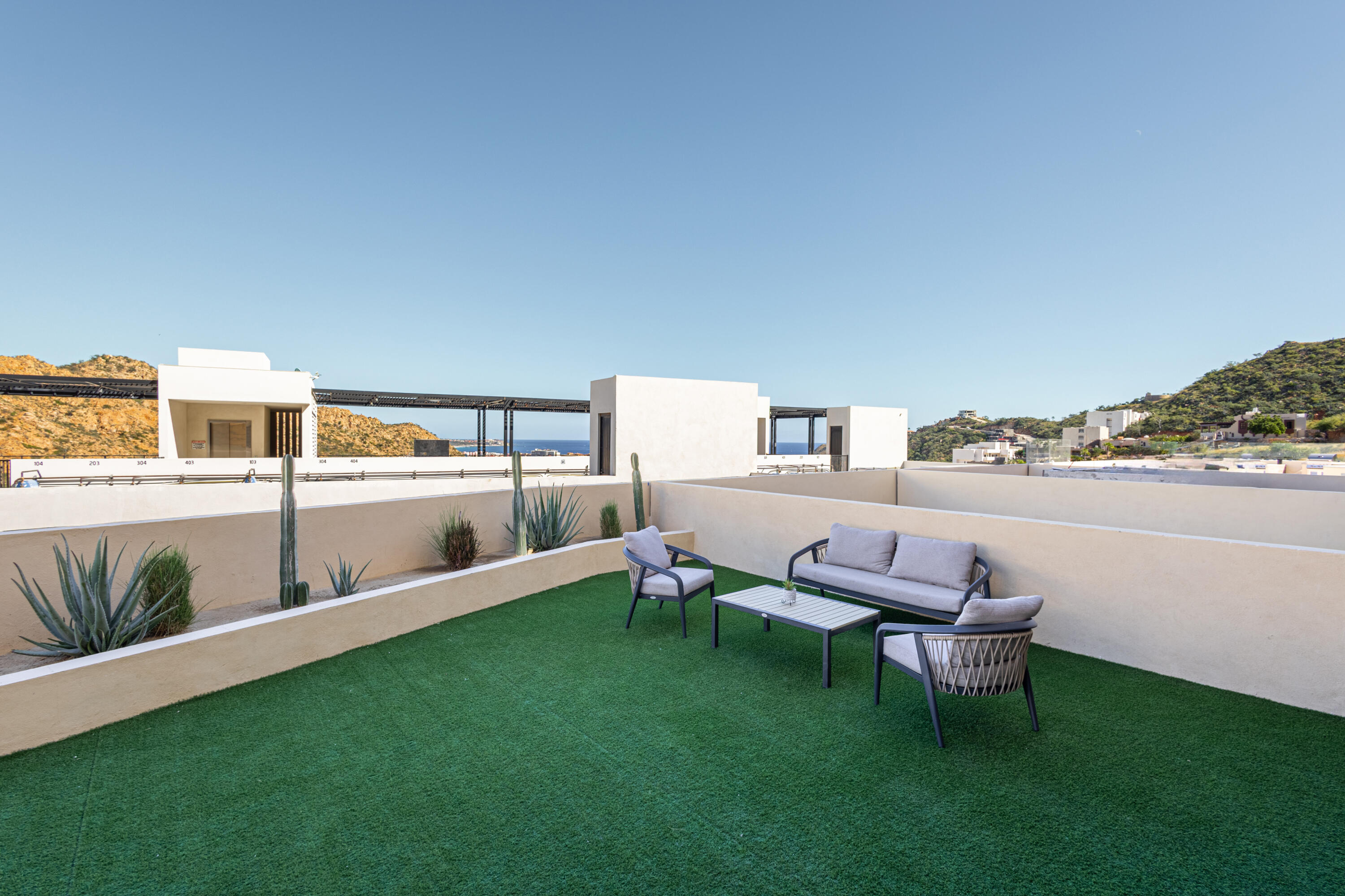 Ground Floor Condo Vistamare