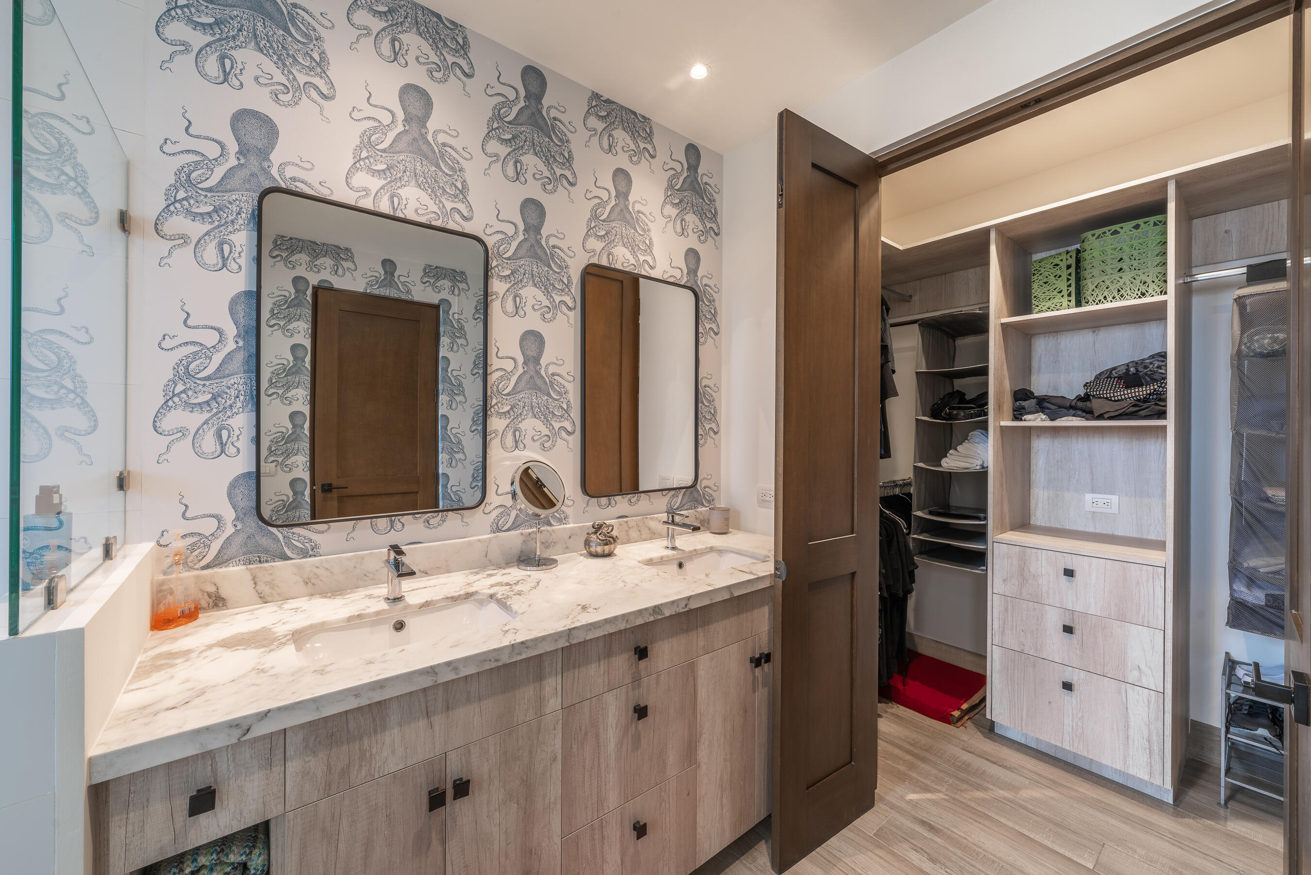 Turnkey Ground 3BD Pool Access