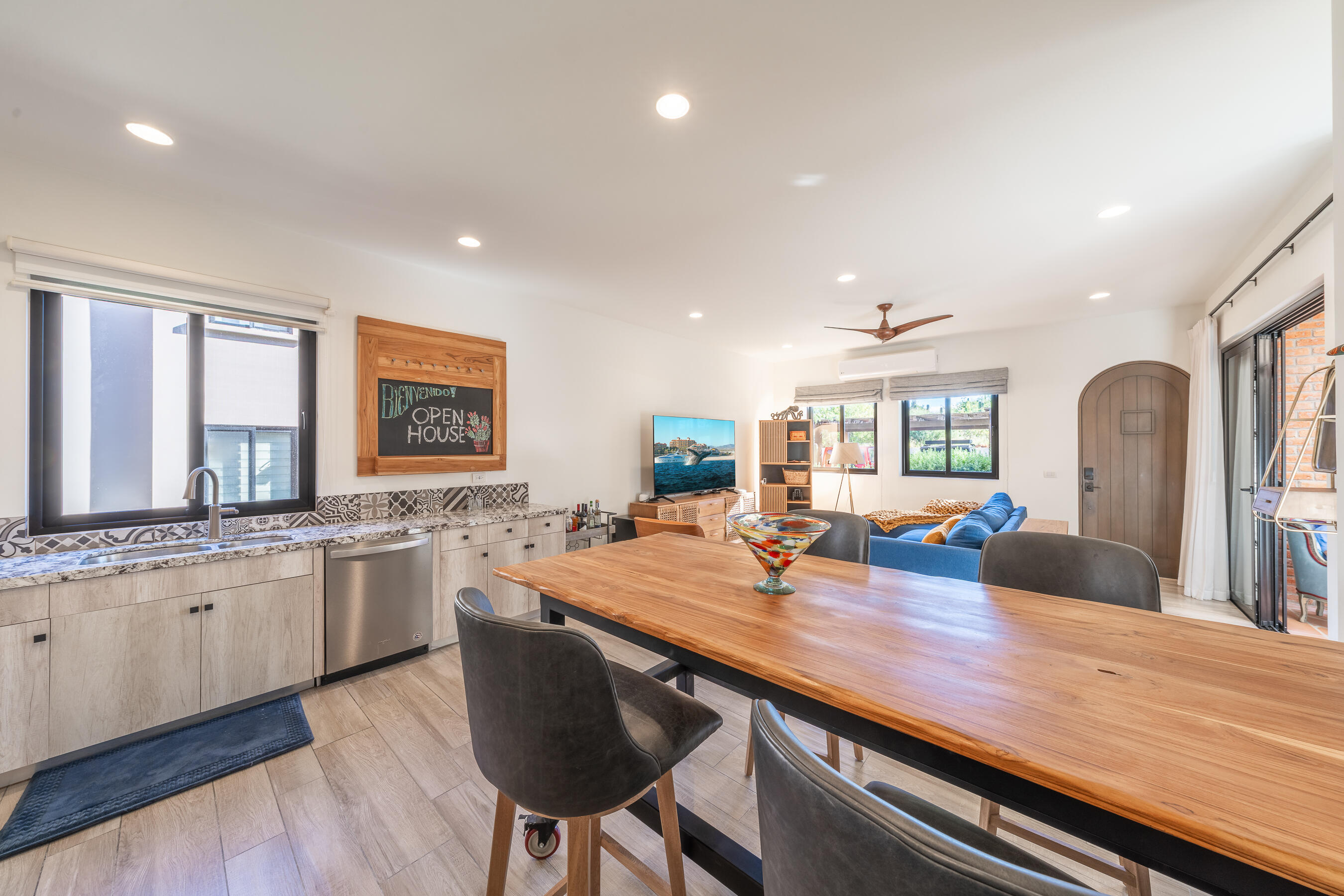 Turnkey Ground 3BD Pool Access