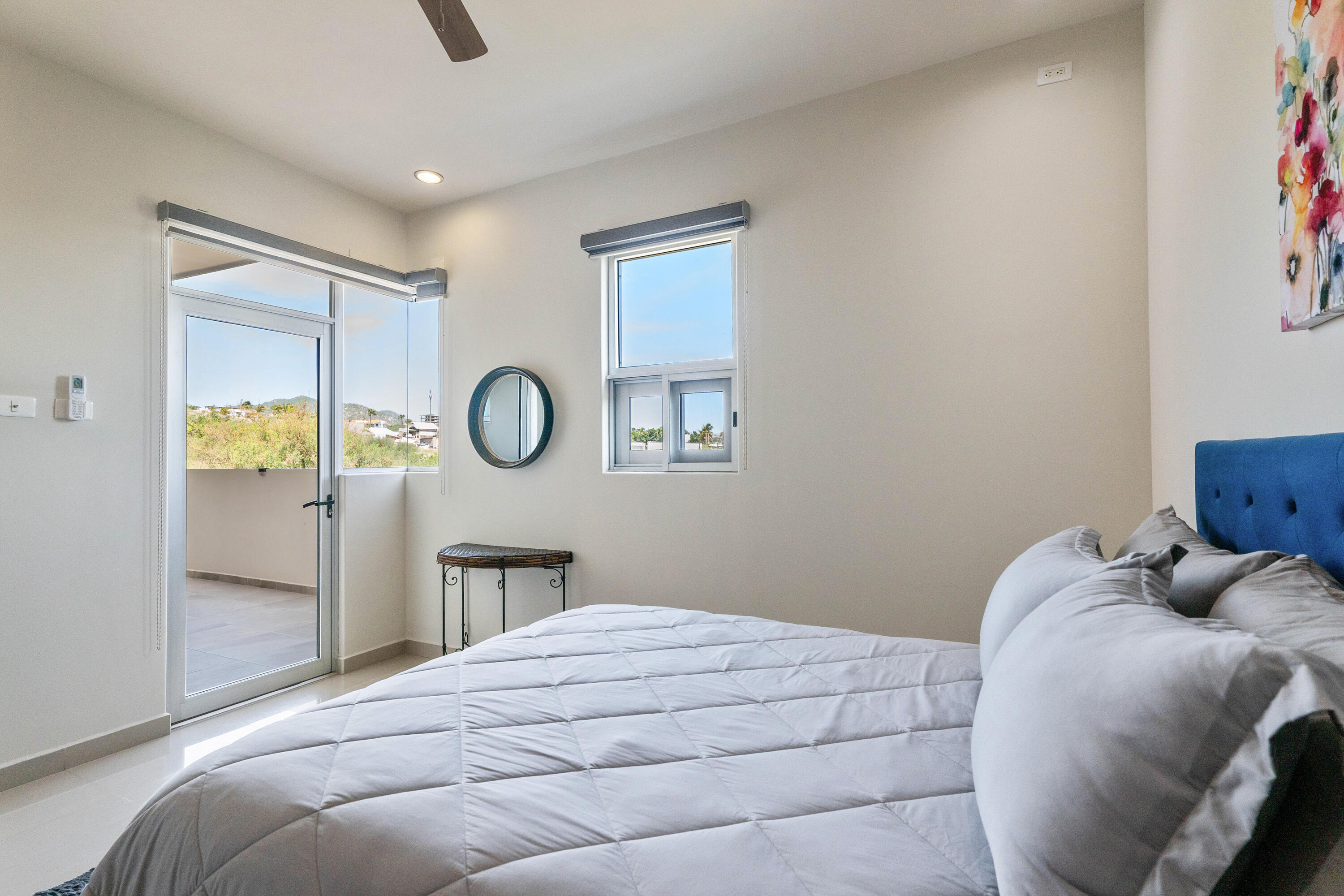 Camino Viejo Condominiums, Walk to Beach 2 Bdm Condo Pool