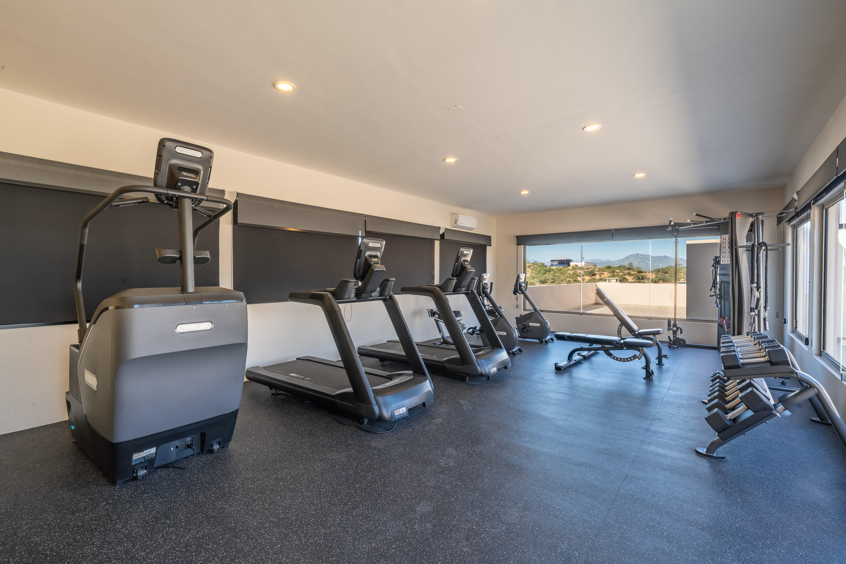 1107 Beautifully Furnished 2 Bdrm, Costa Mare