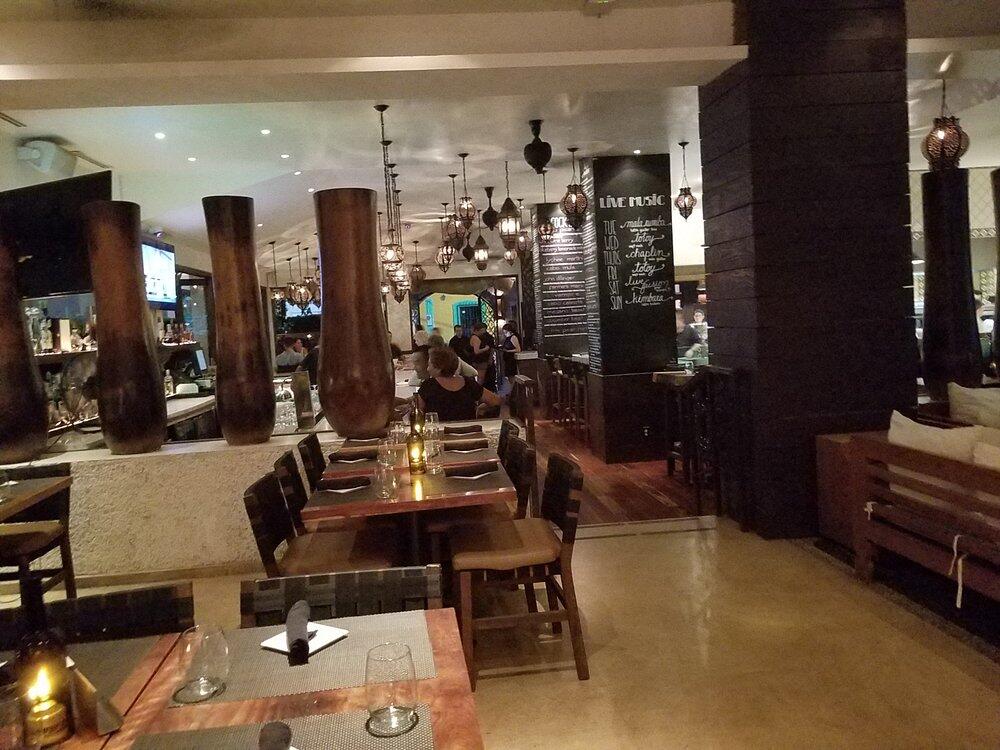 130 Avenida del Pescador, Bahia Hotel Medano