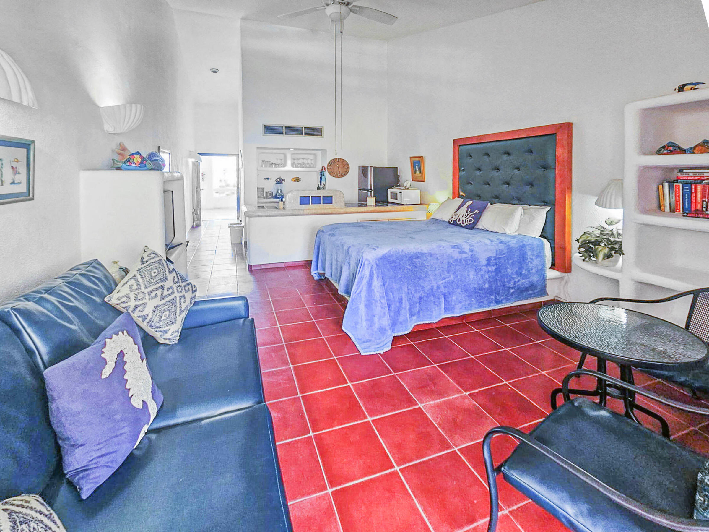 130 Avenida del Pescador, Bahia Hotel Medano