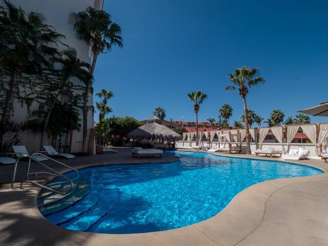 130 Avenida del Pescador, Bahia Hotel Medano