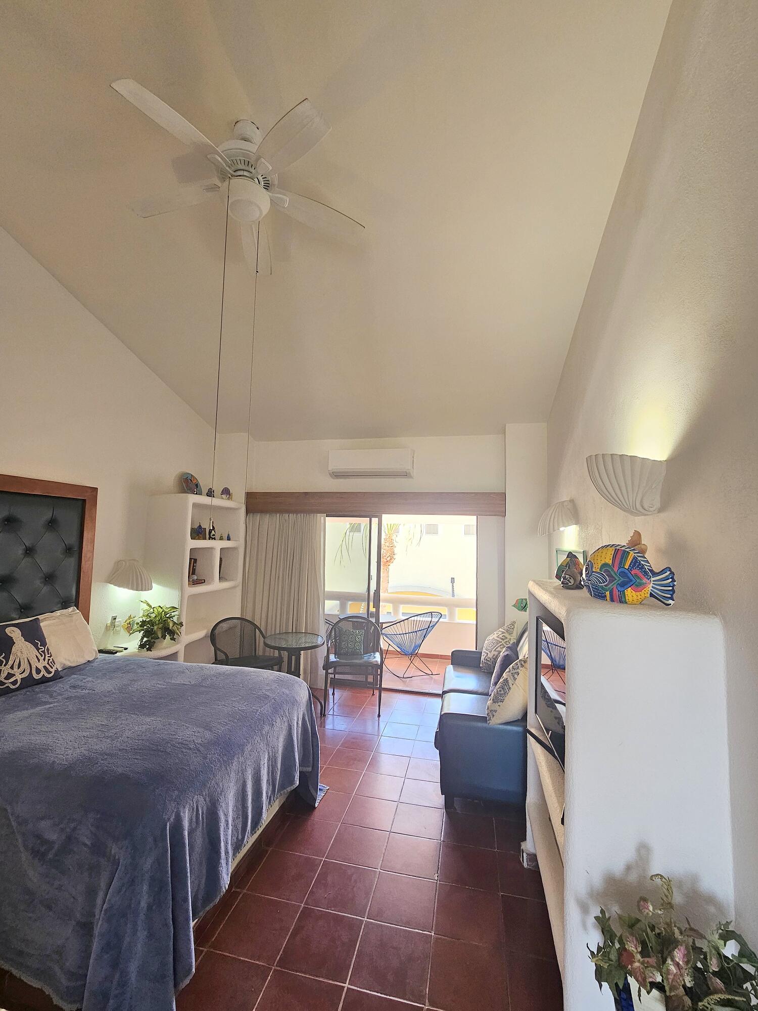 130 Avenida del Pescador, Bahia Hotel Medano