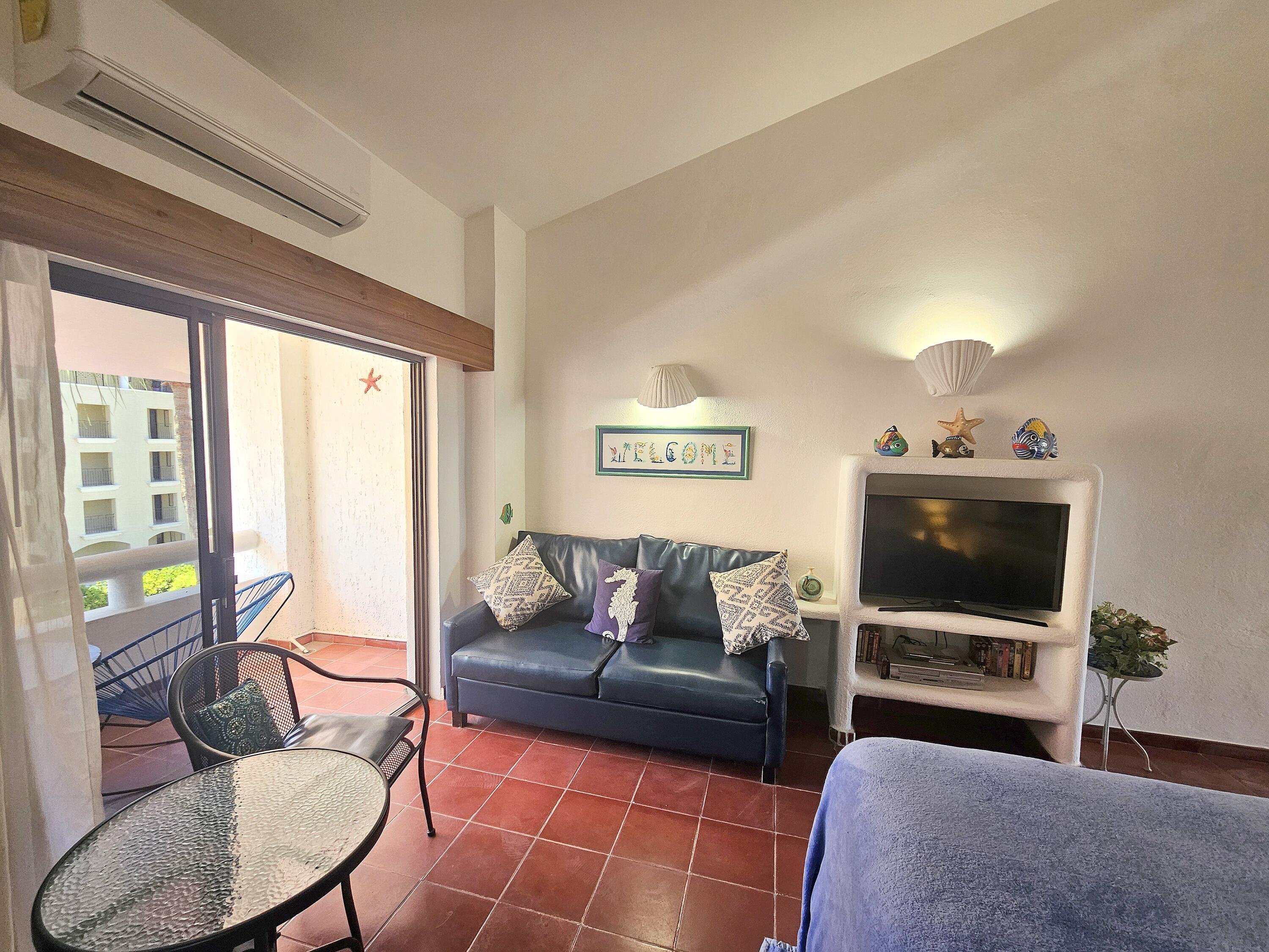 130 Avenida del Pescador, Bahia Hotel Medano