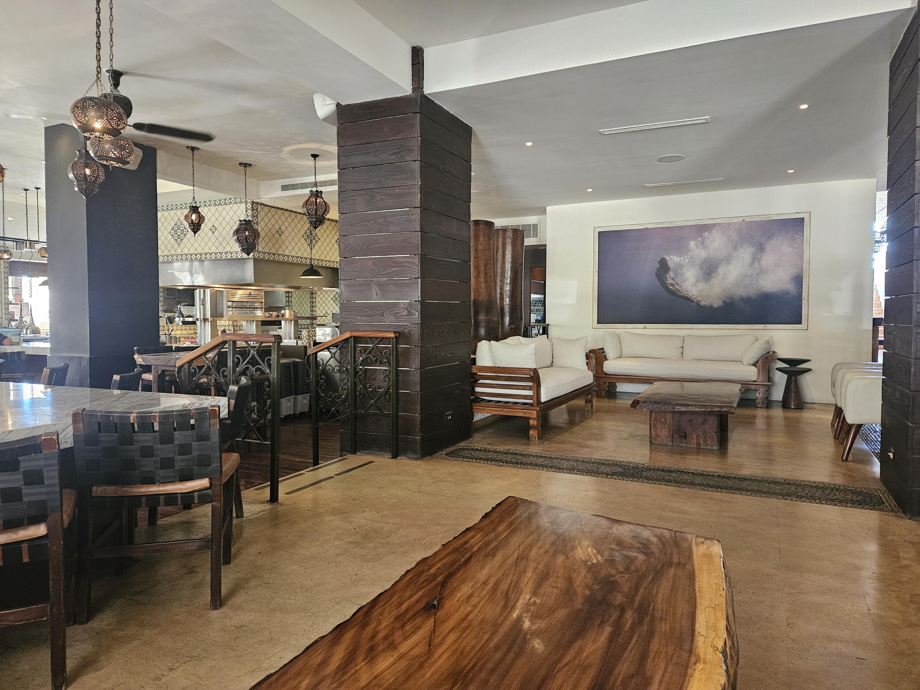 130 Avenida del Pescador, Bahia Hotel Medano