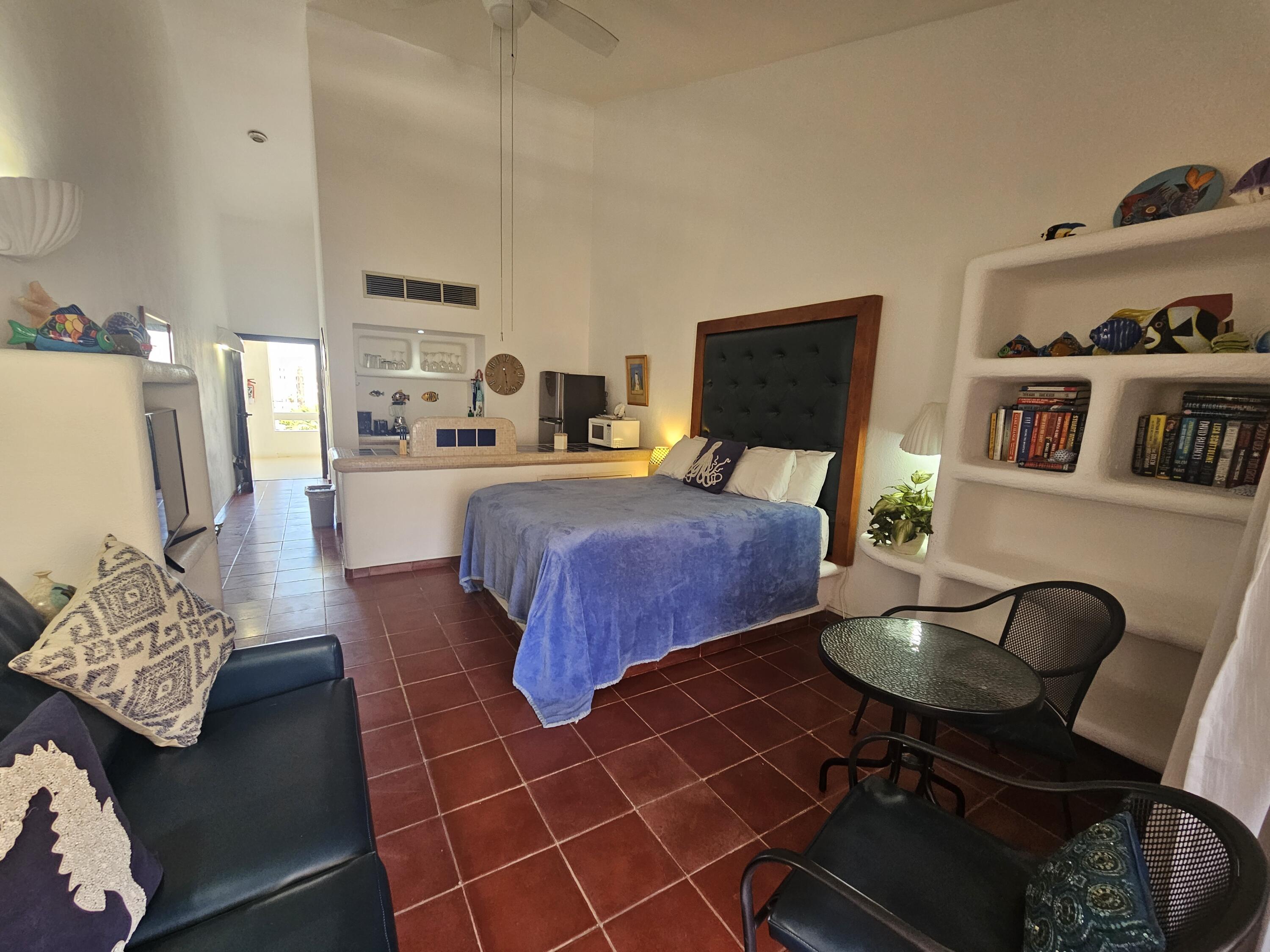 130 Avenida del Pescador, Bahia Hotel Medano