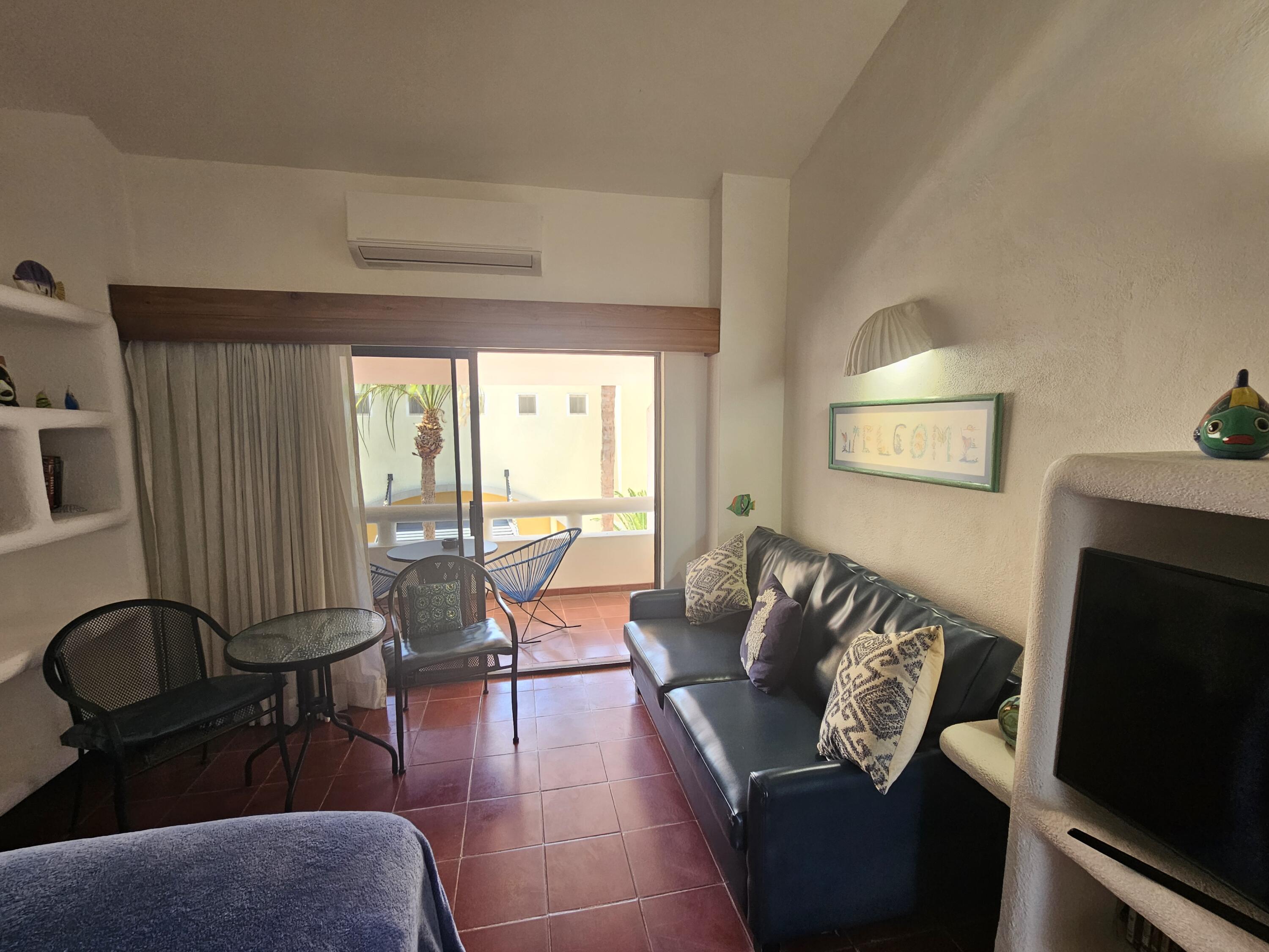130 Avenida del Pescador, Bahia Hotel Medano