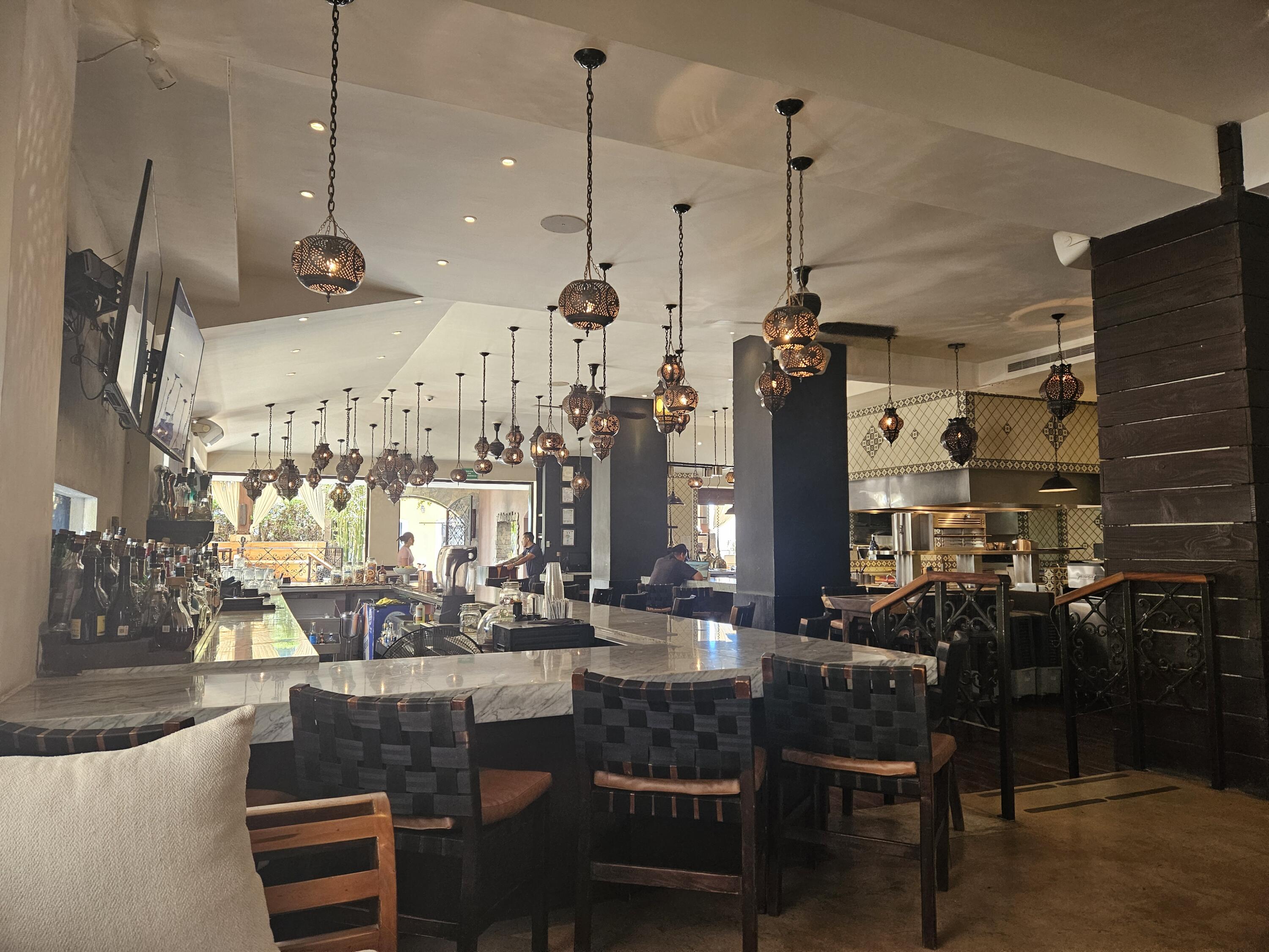 130 Avenida del Pescador, Bahia Hotel Medano