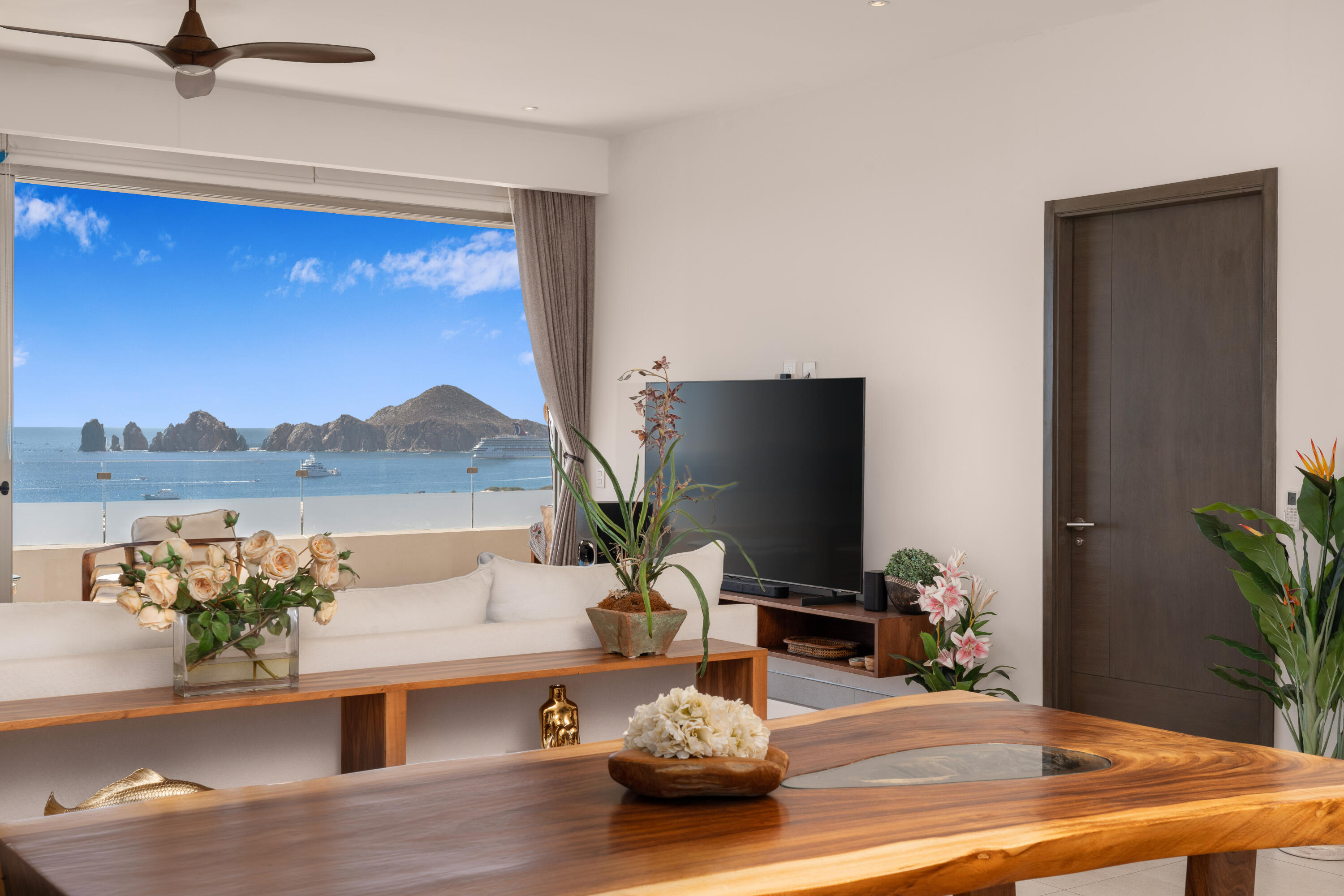 Vista Vela II Penthouse