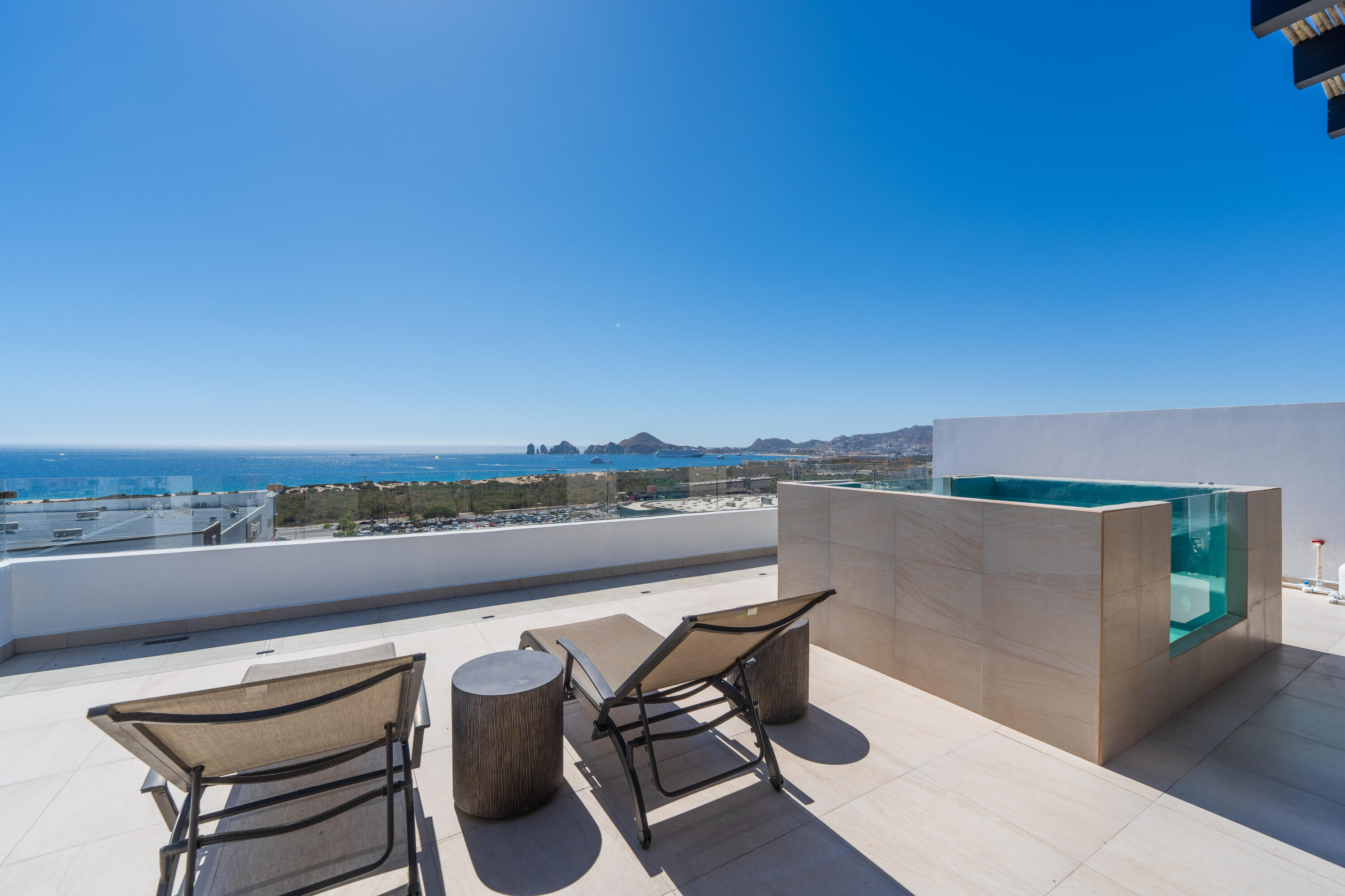 Vista Vela II Penthouse