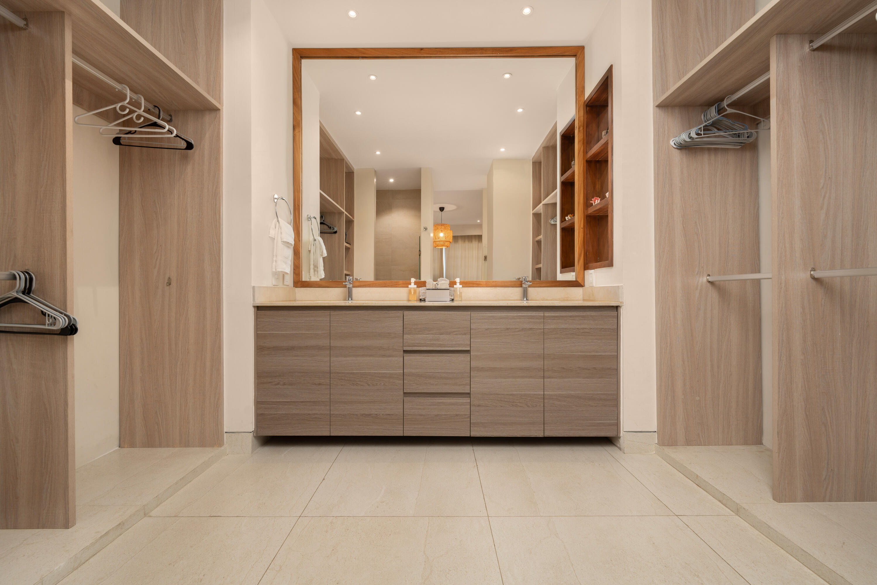 Vista Vela II Penthouse