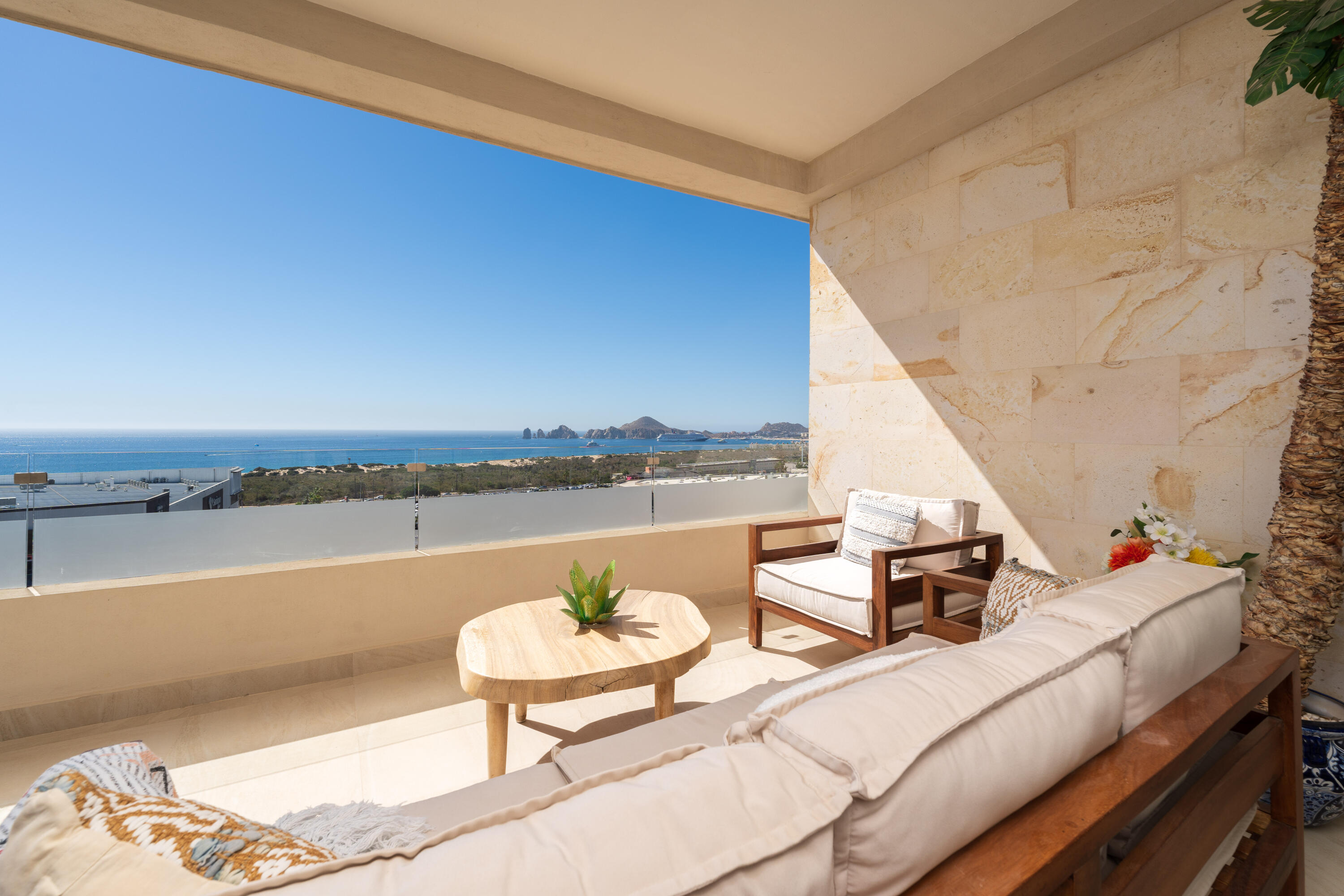 Vista Vela II Penthouse