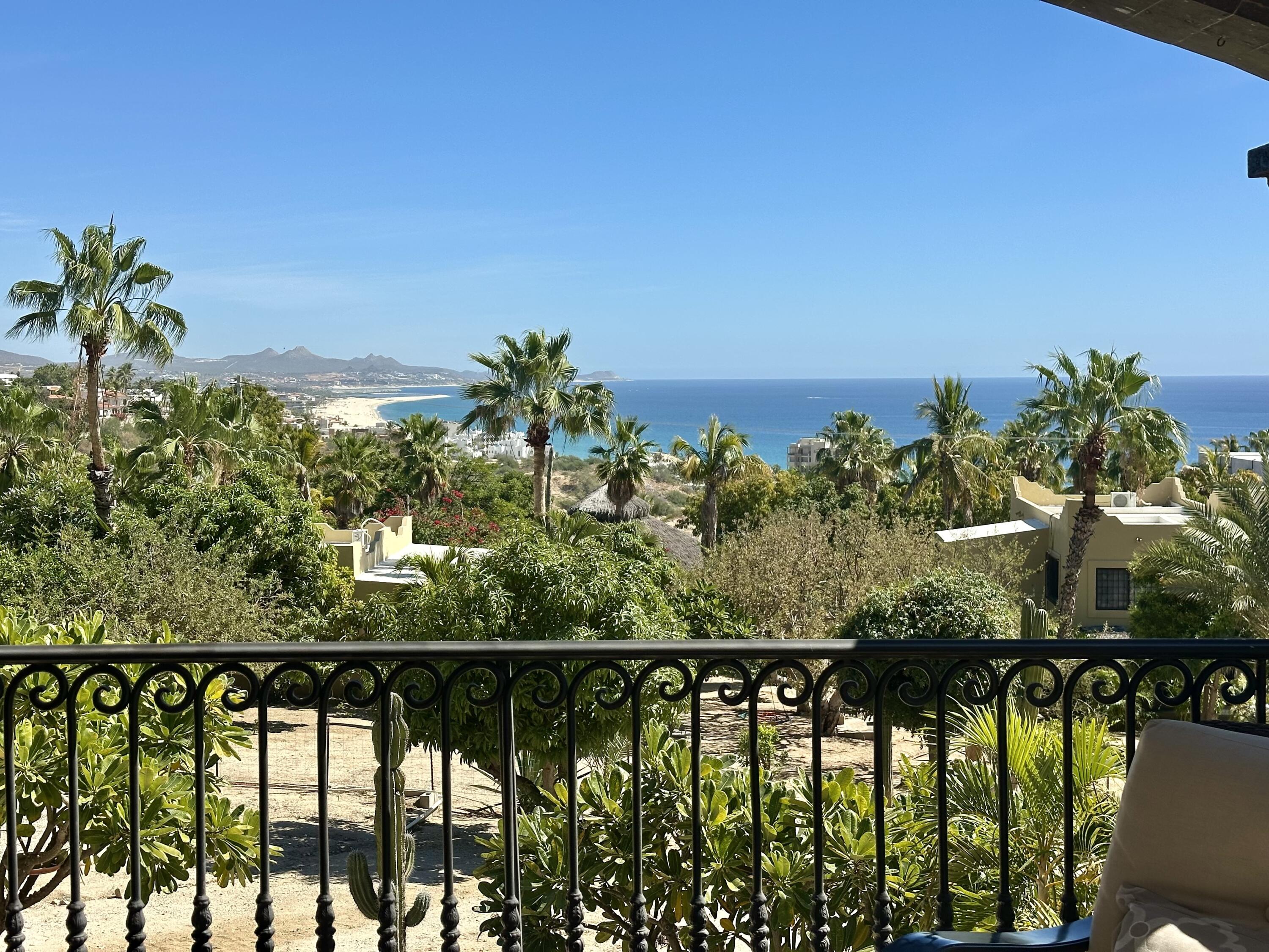 Carretera transpeninsular, Gringo hills compound