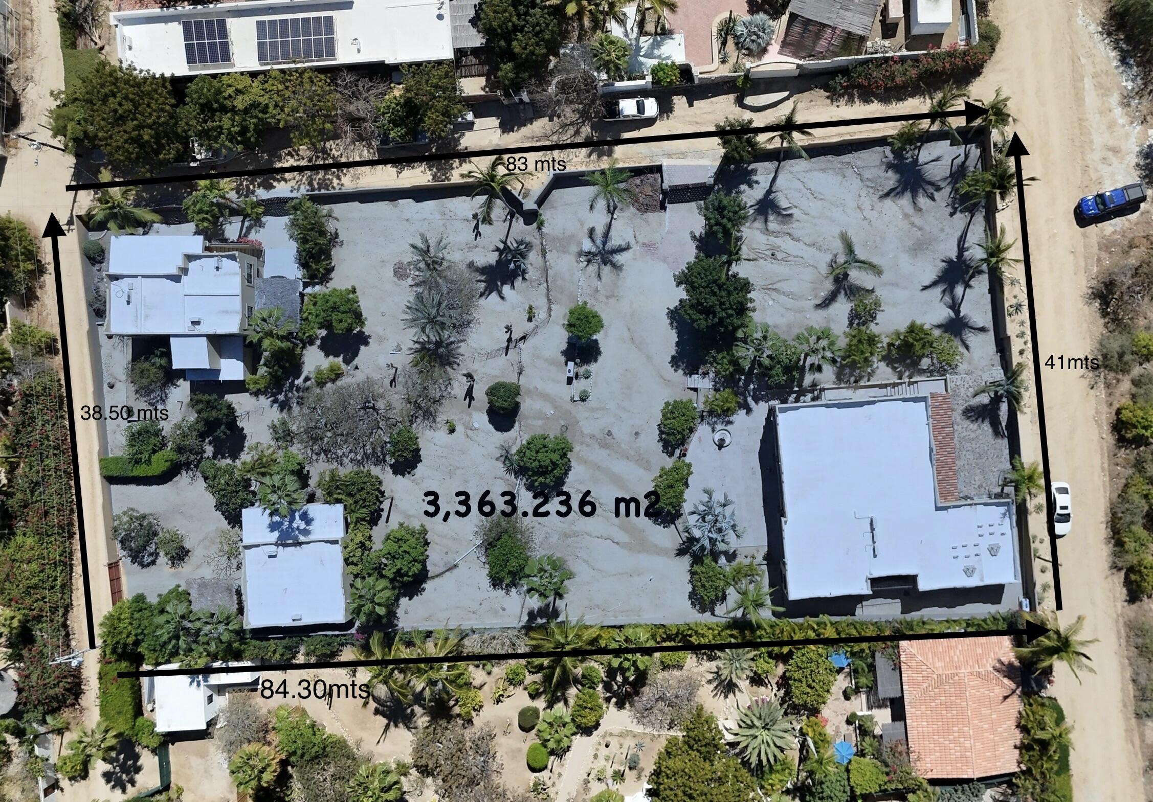 Carretera transpeninsular, Gringo hills compound