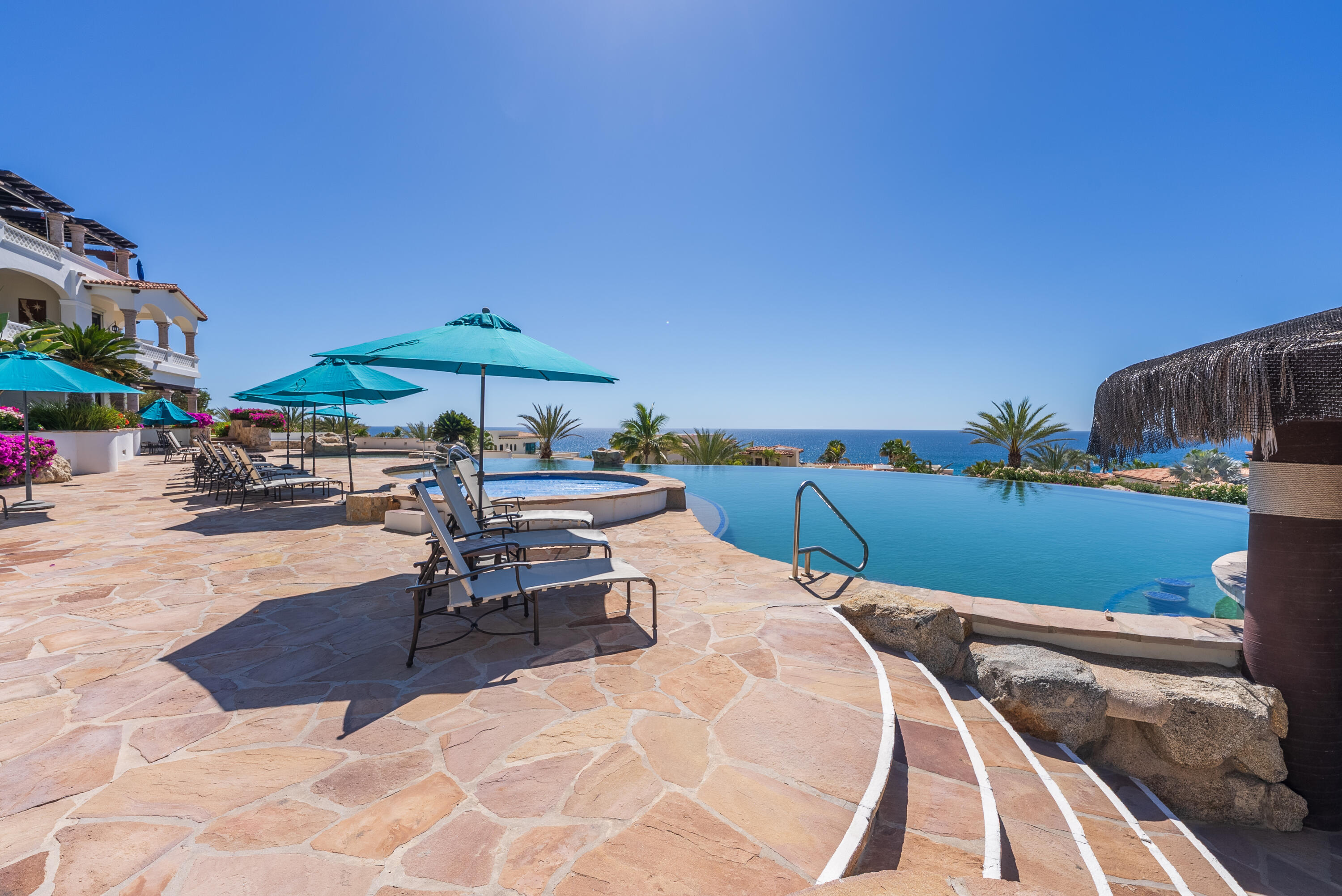 PH, El Encanto De La Laguna