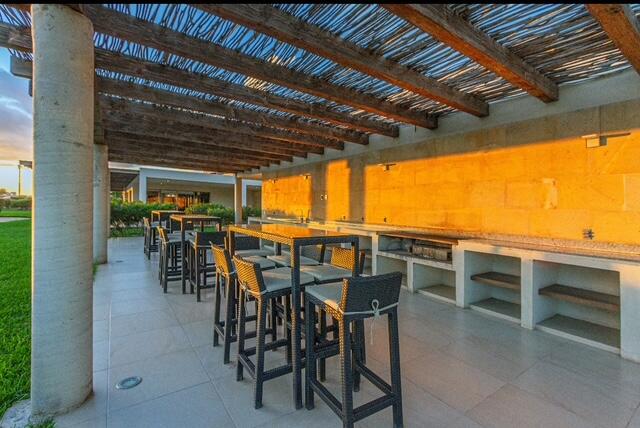 Vista Vela ll Seller Financing