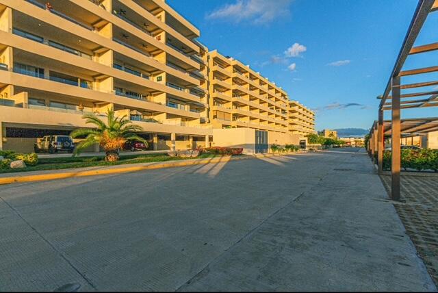 Vista Vela ll Seller Financing