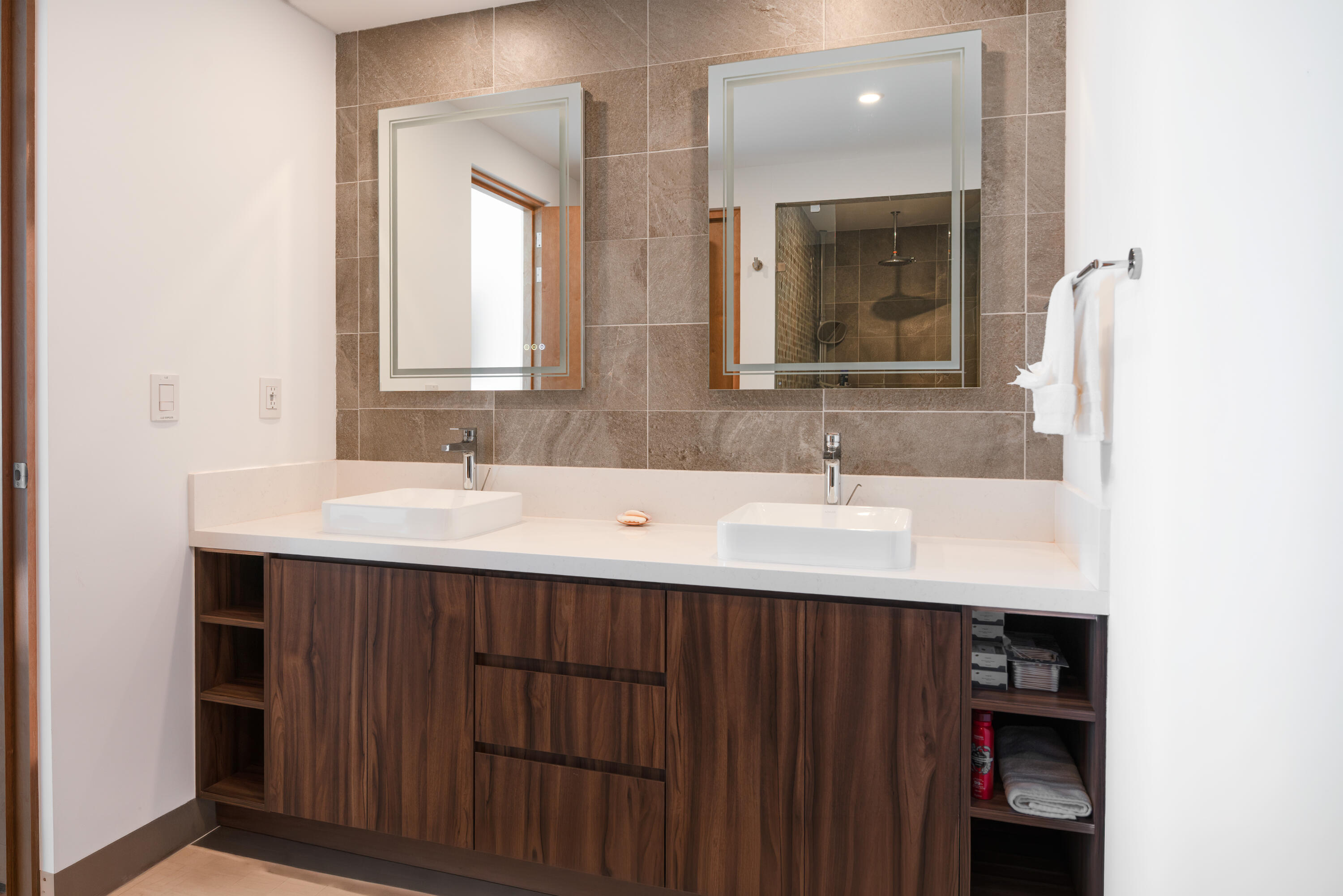 PH, Tramonti Paradiso