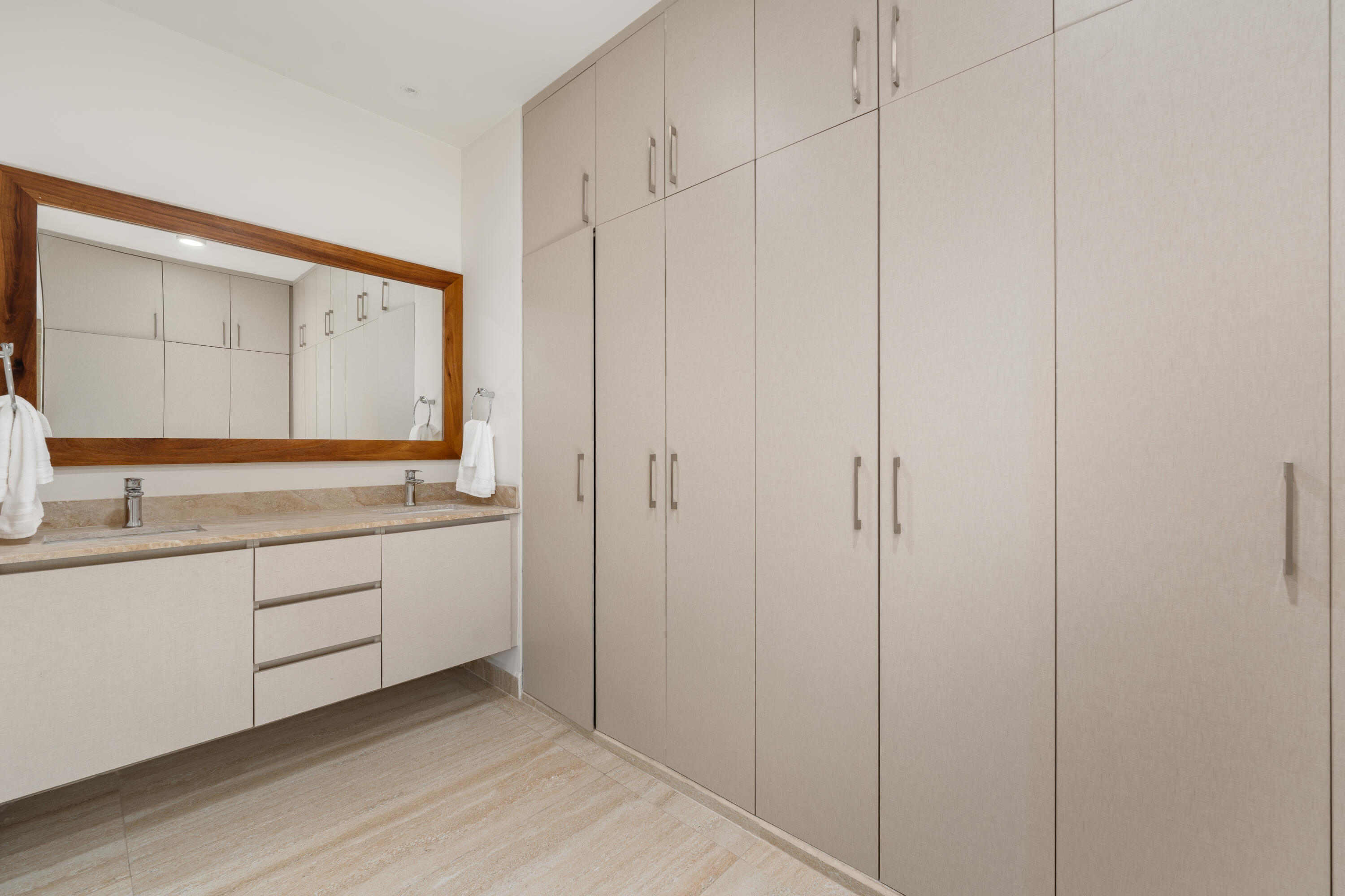 Vista Vela 1 Penthouse