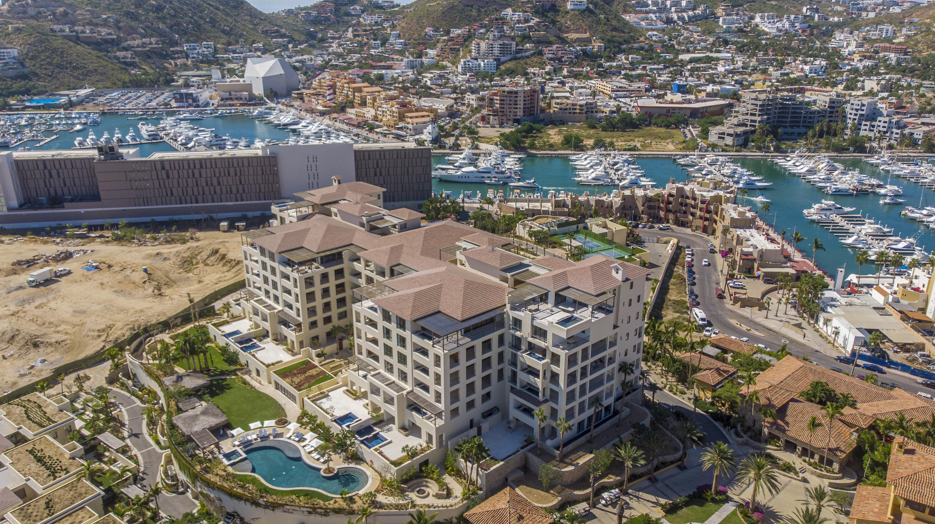 Hacienda Phase II, 1 Homes