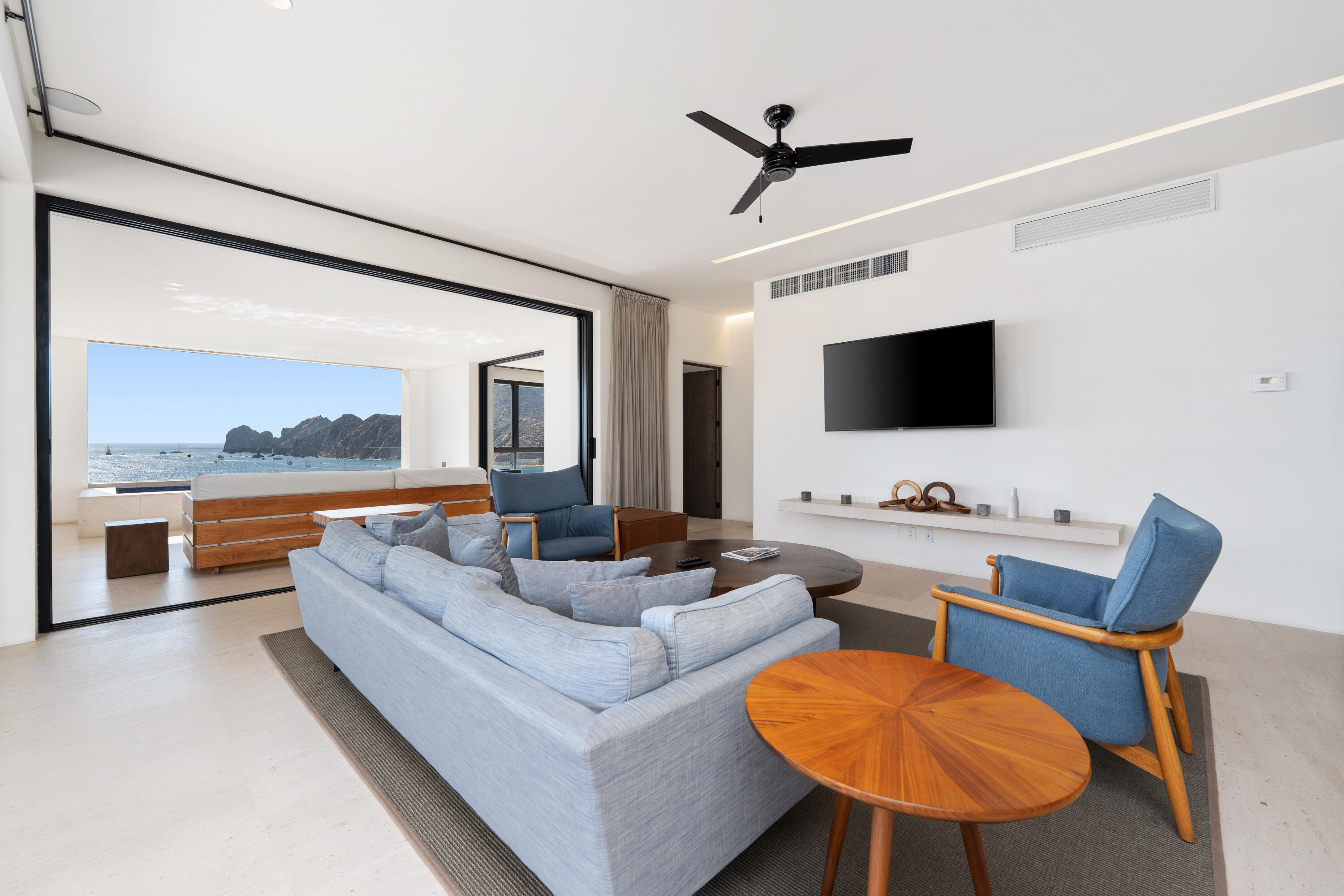 Hacienda Phase II, 1 Homes