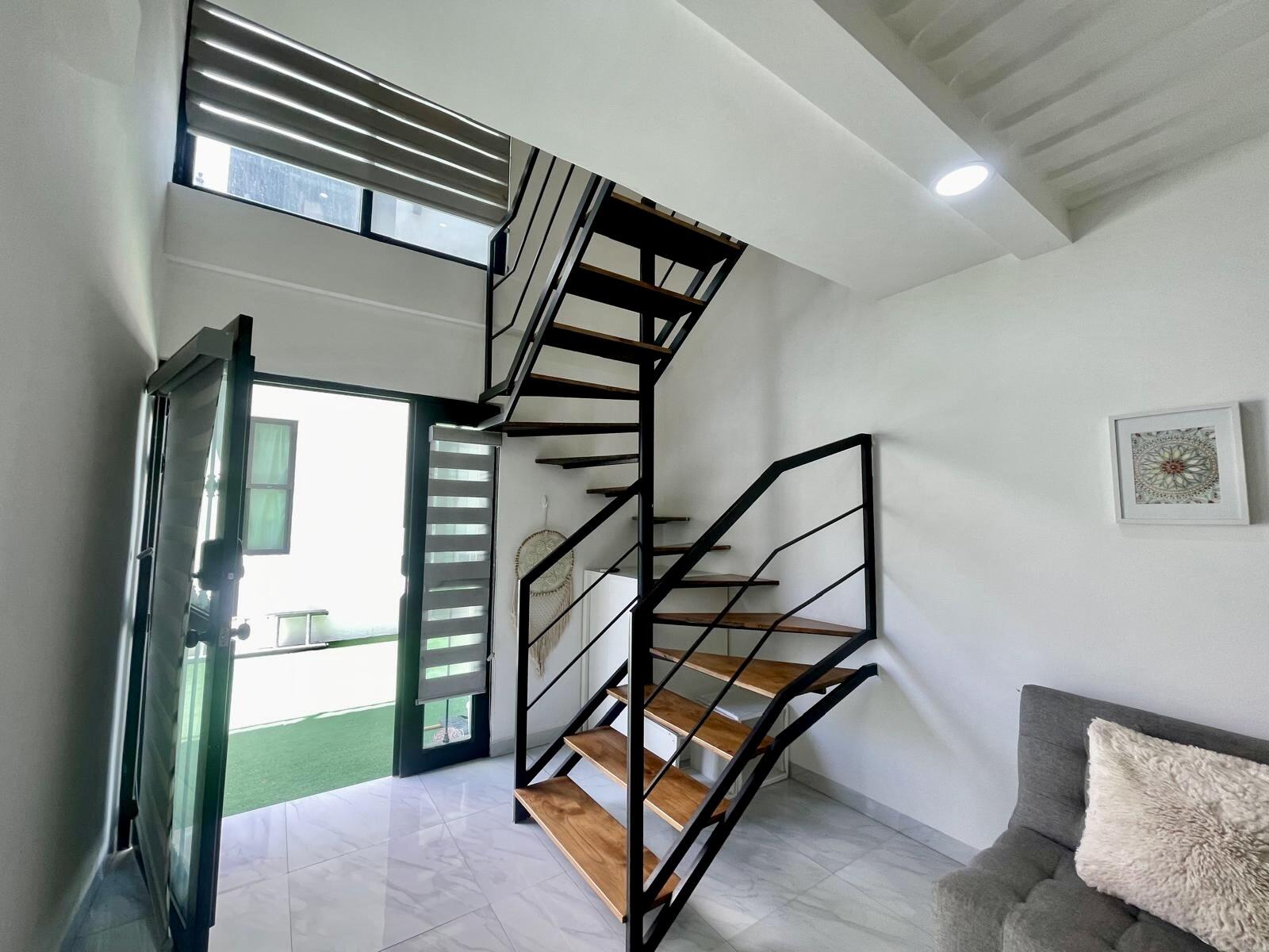 1921 C. 8 De Octubre, Boho Chic Condo