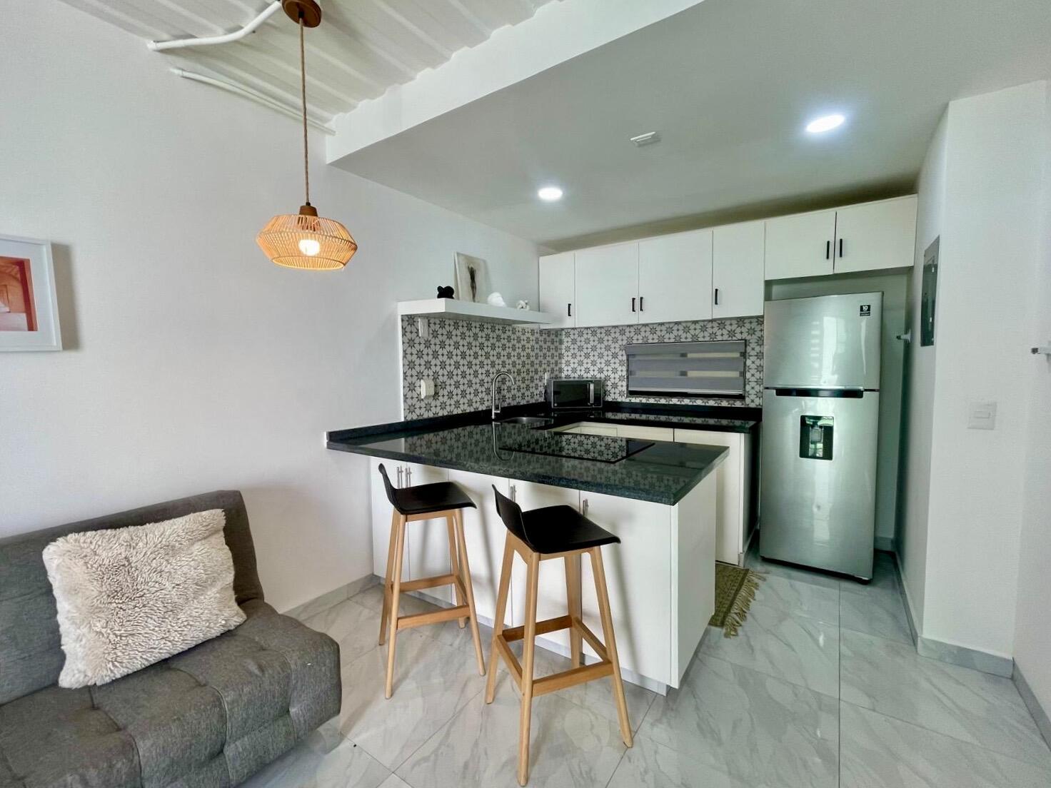 1921 C. 8 De Octubre, Boho Chic Condo