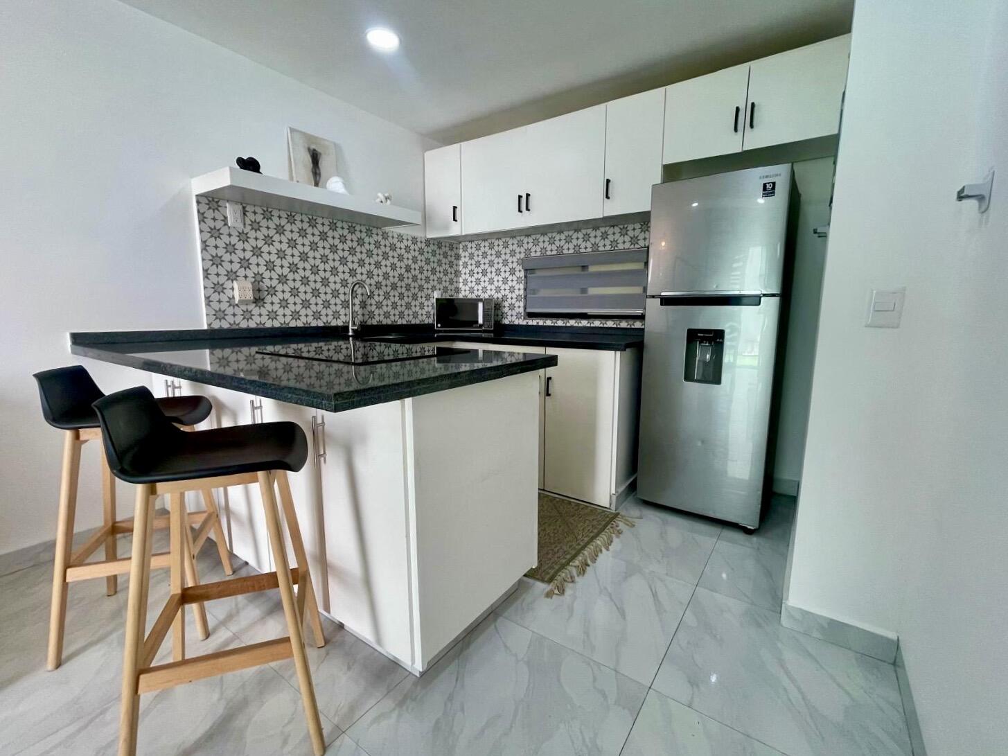 1921 C. 8 De Octubre, Boho Chic Condo