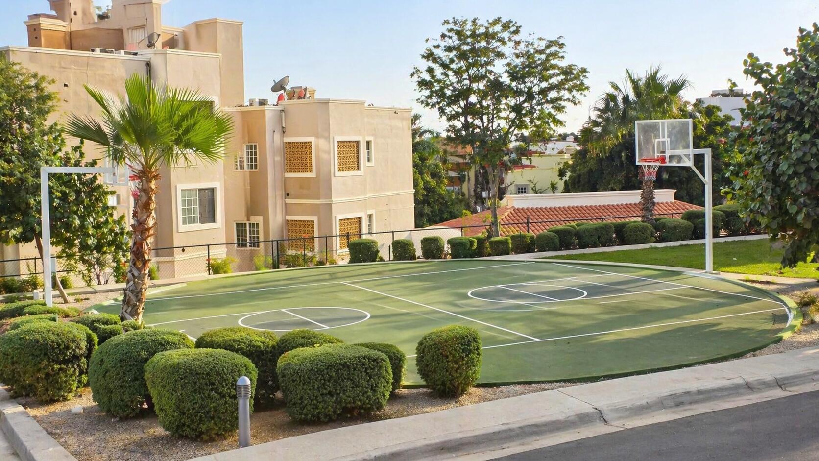 Tari Tramonti, Move-In Ready condo w/ garden
