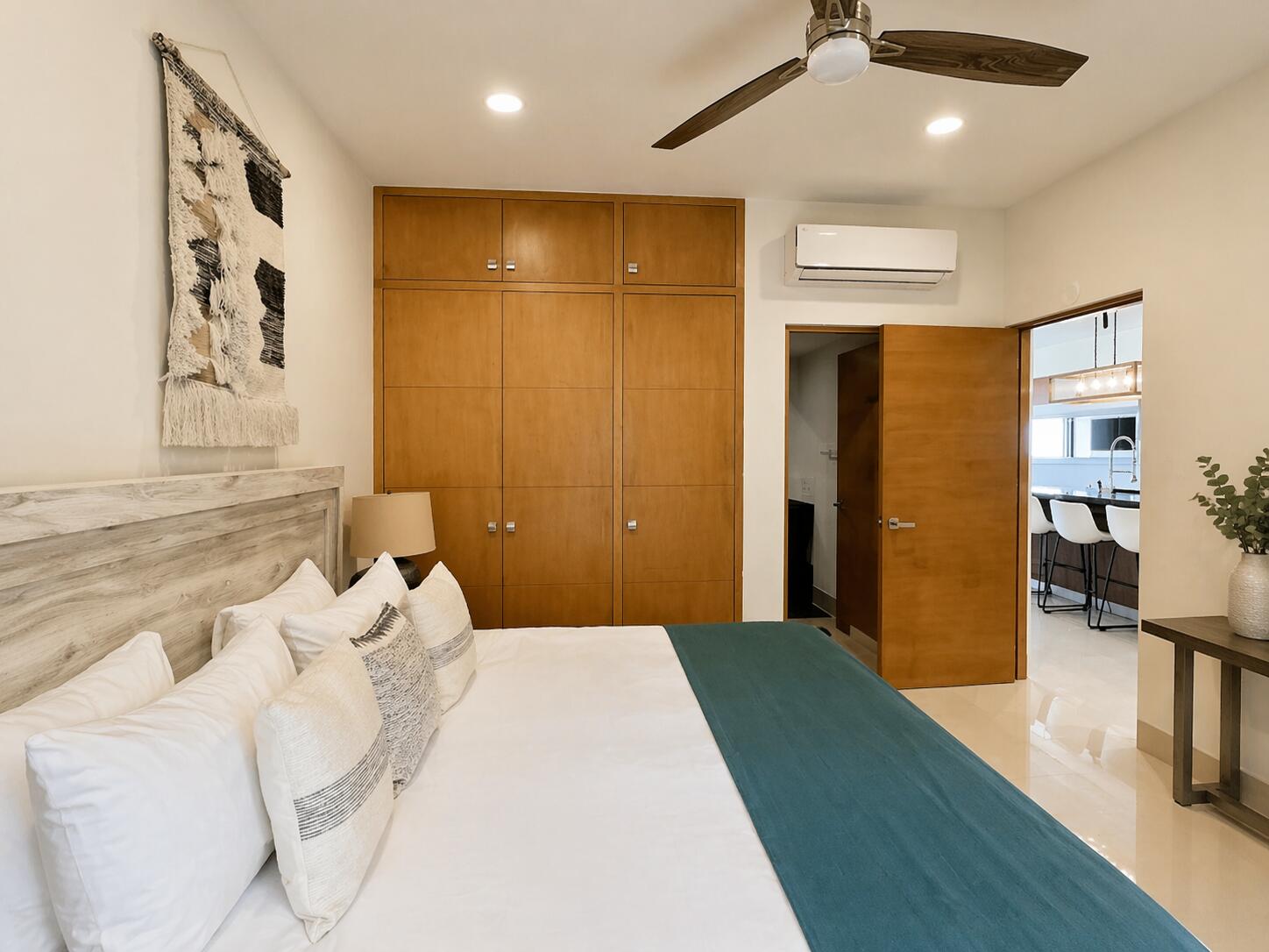 Tari Tramonti, Move-In Ready condo w/ garden