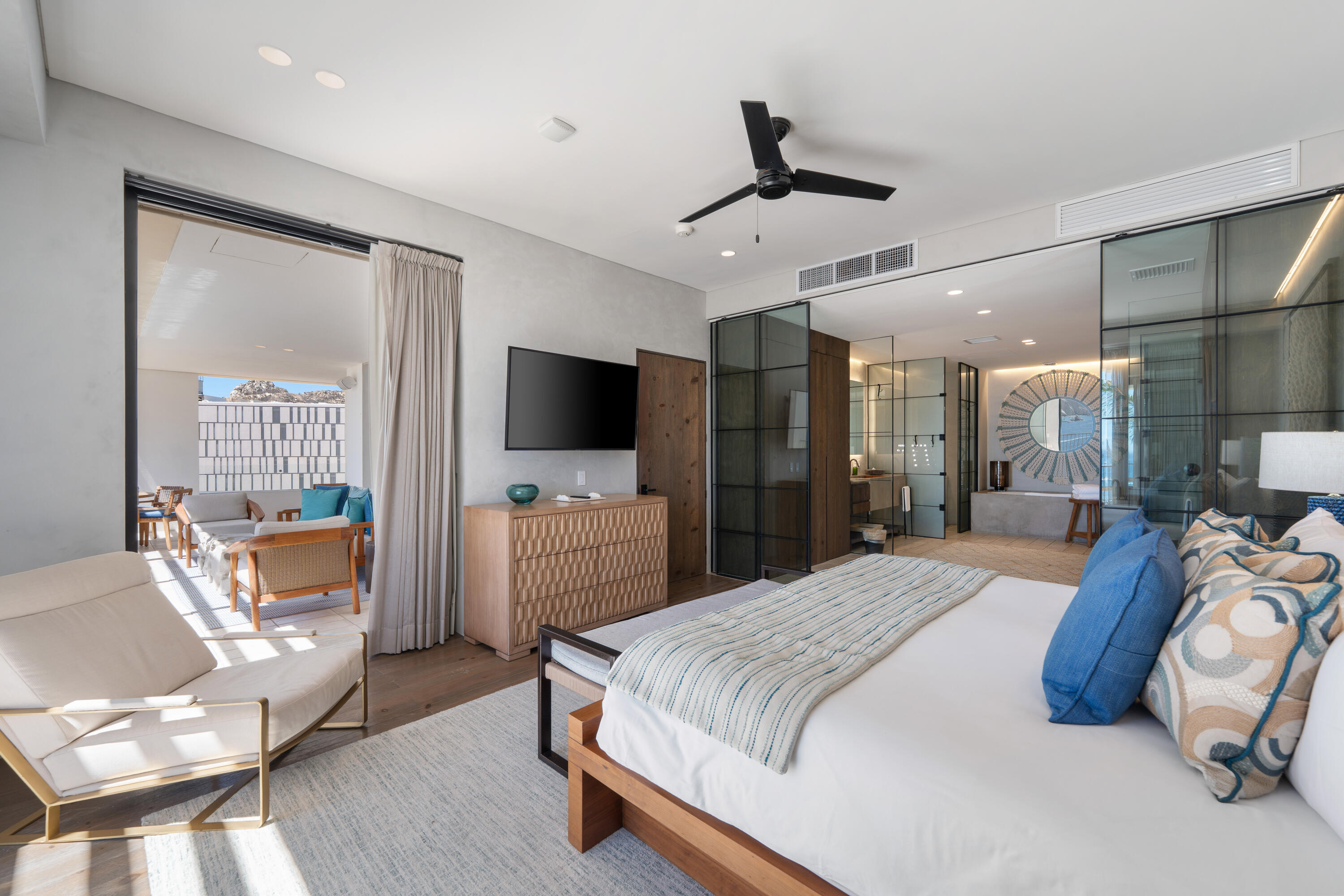 1 Homes Cabo