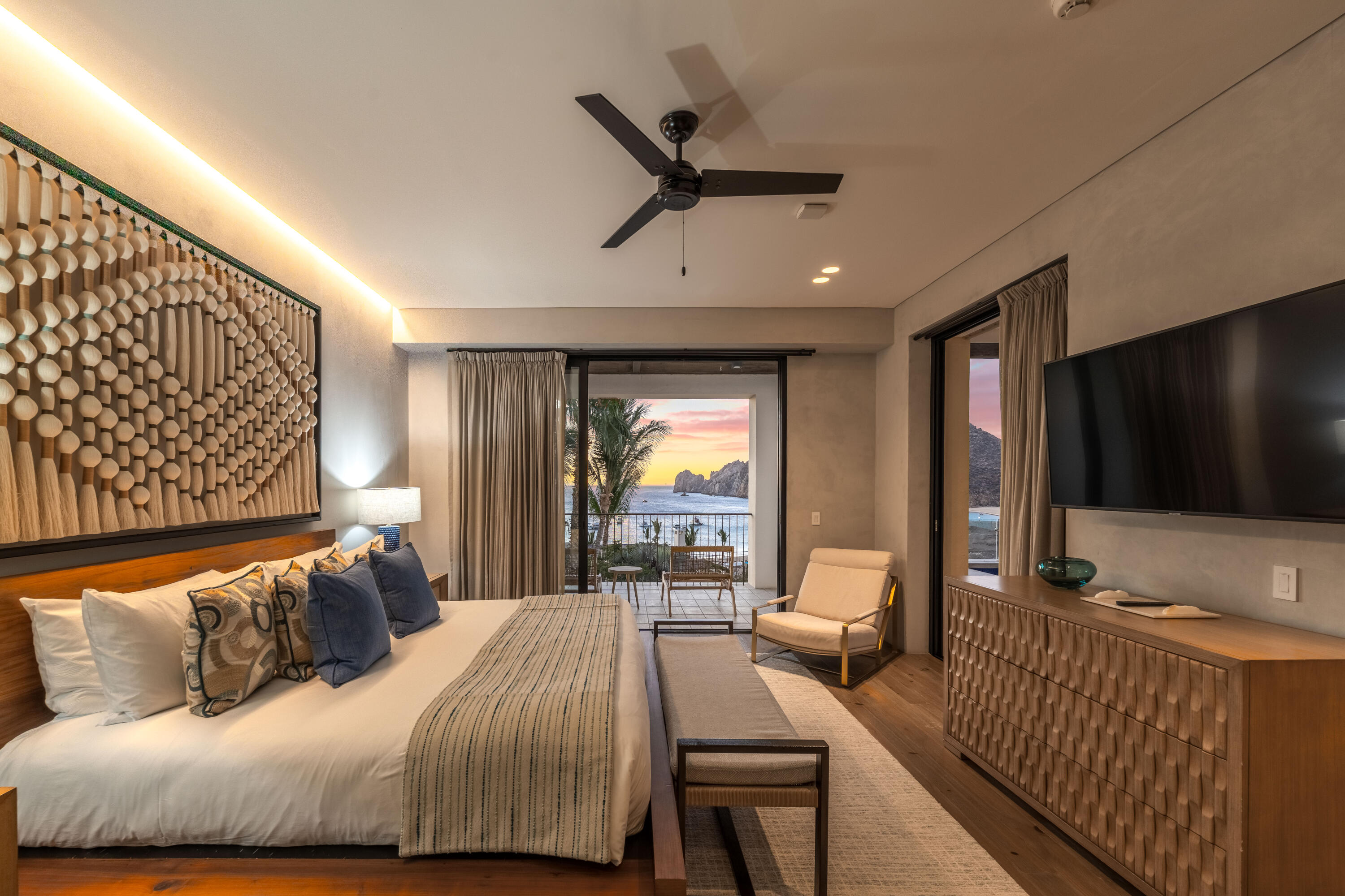 1 Homes Cabo