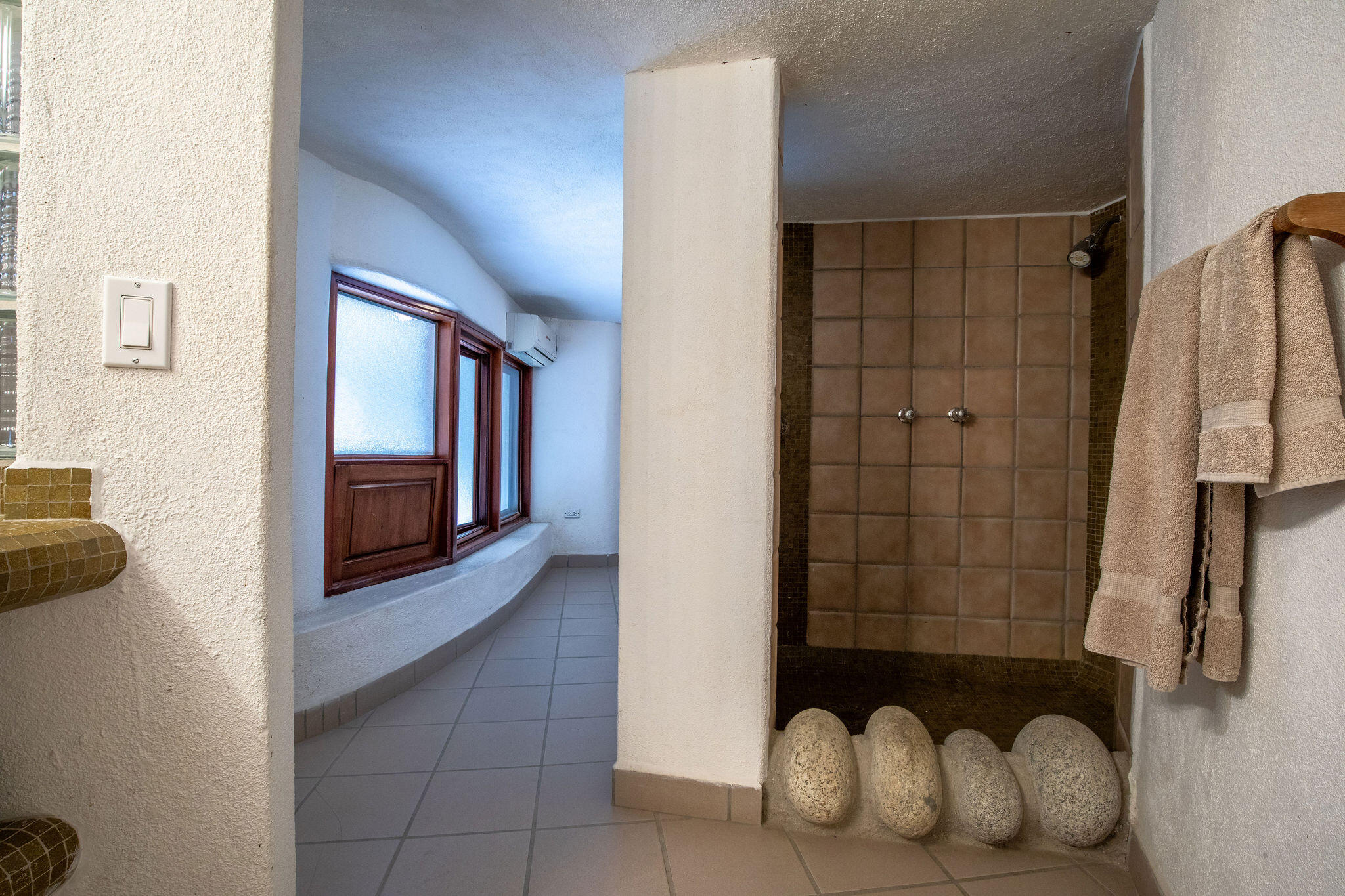 175 Camino Grande, Casa El Castillo