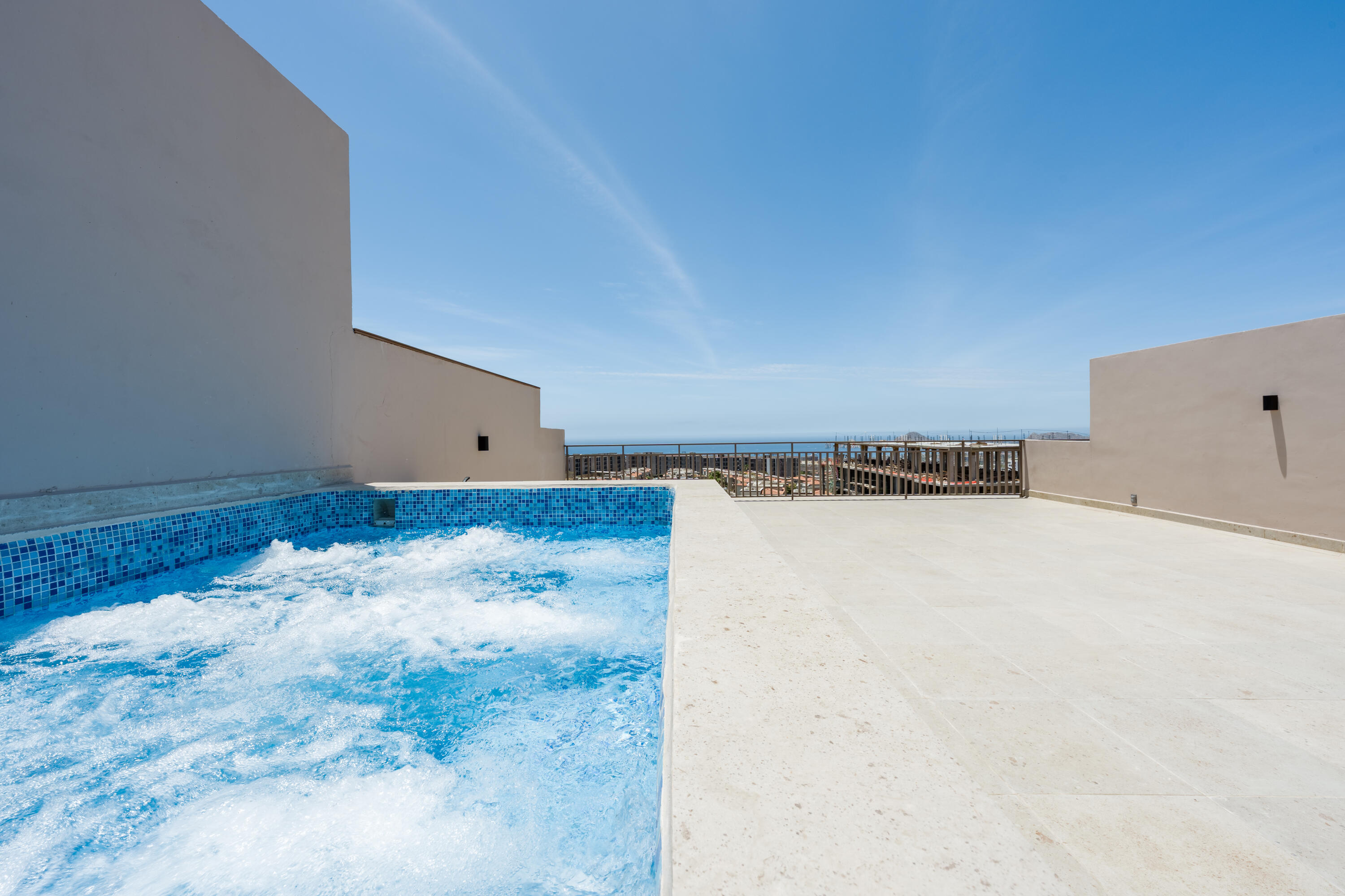 Tezal Sea, Penthouse Balena Los Cabos
