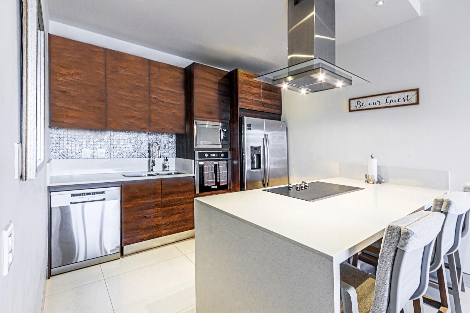 Vista Vela 3, Turnkey Condo
