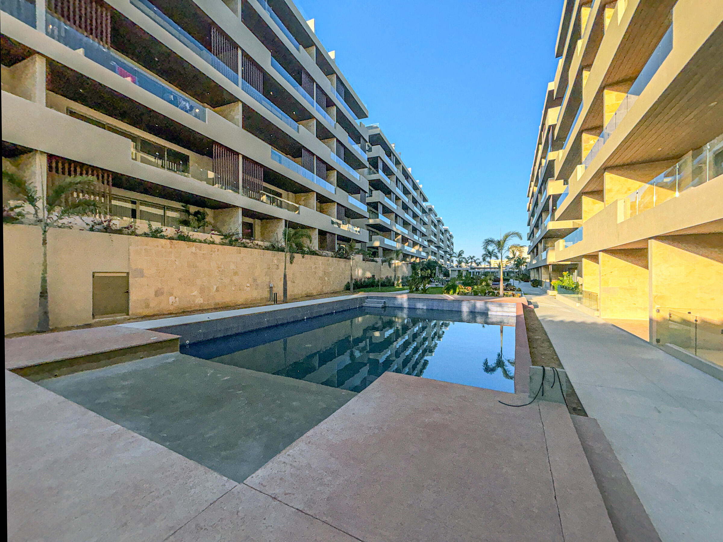 Vista Vela 3, Turnkey Condo