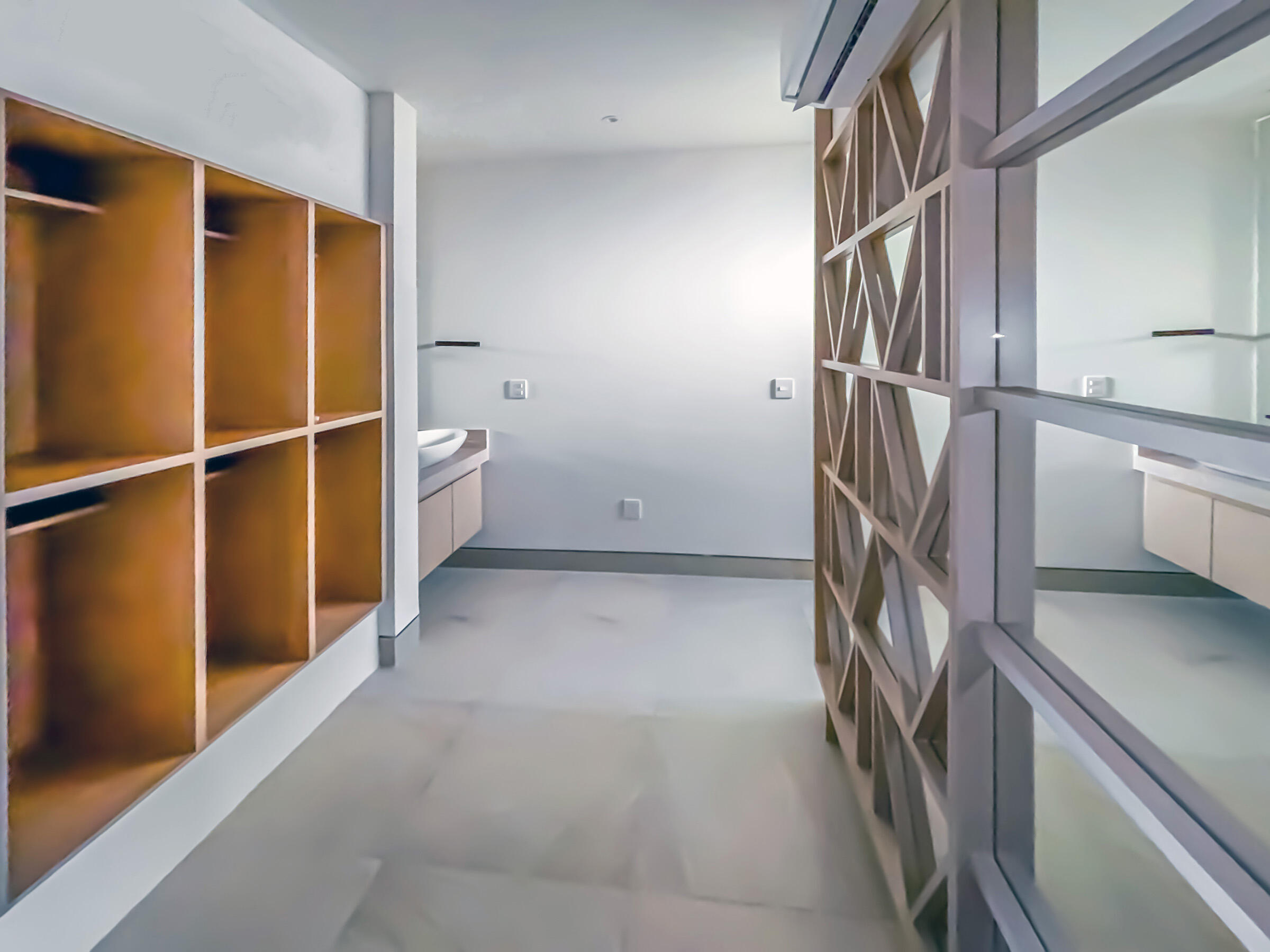 Vista Vela 3, Turnkey Condo