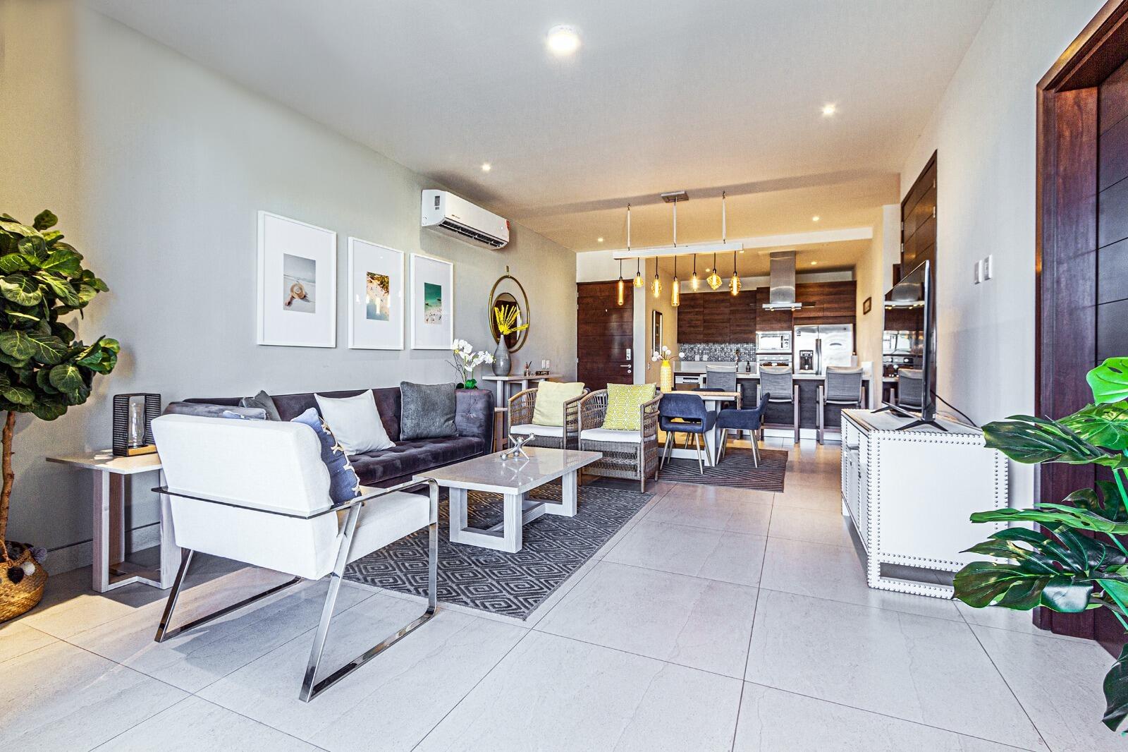 Vista Vela 3, Turnkey Condo