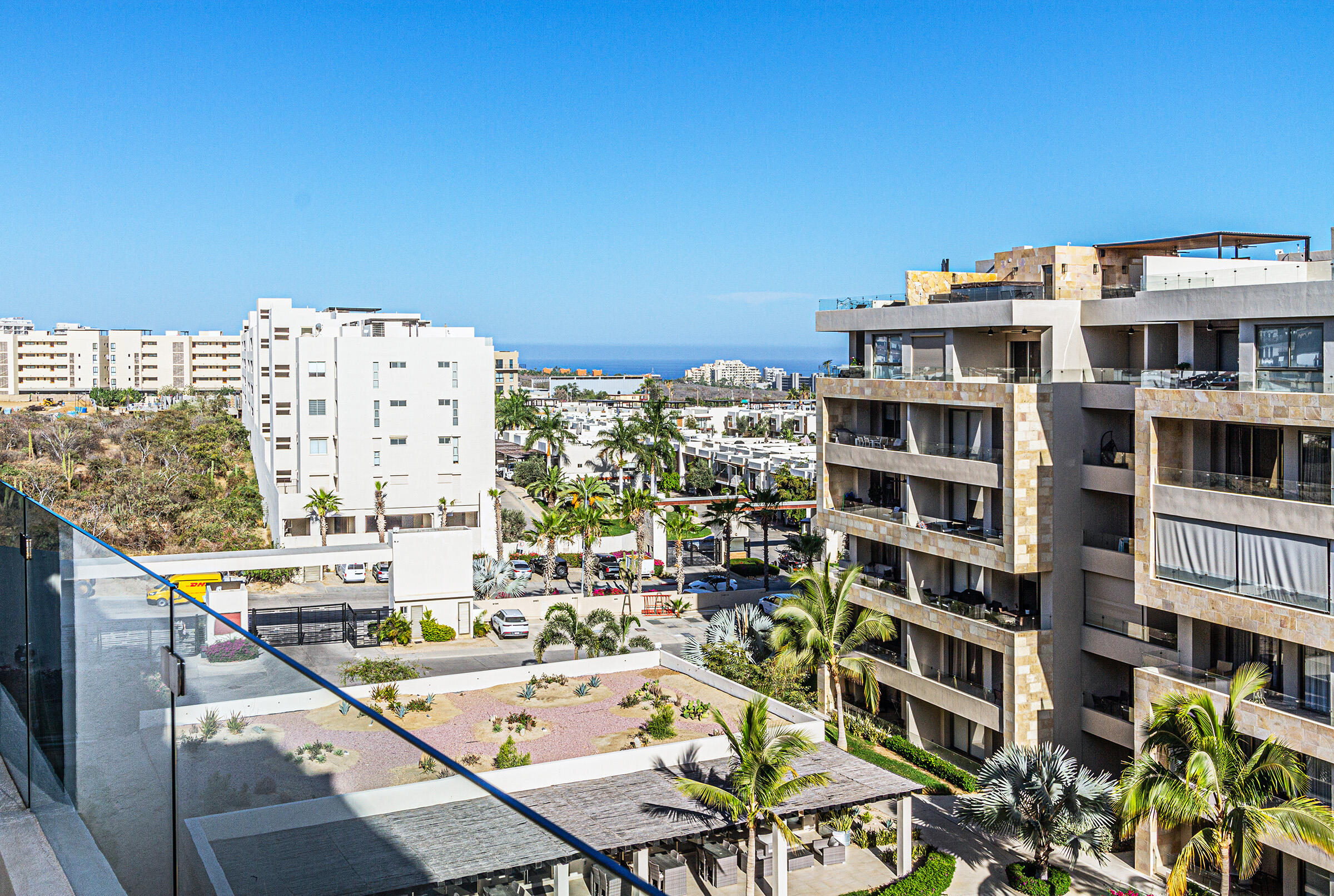 Vista Vela 3, Turnkey Condo
