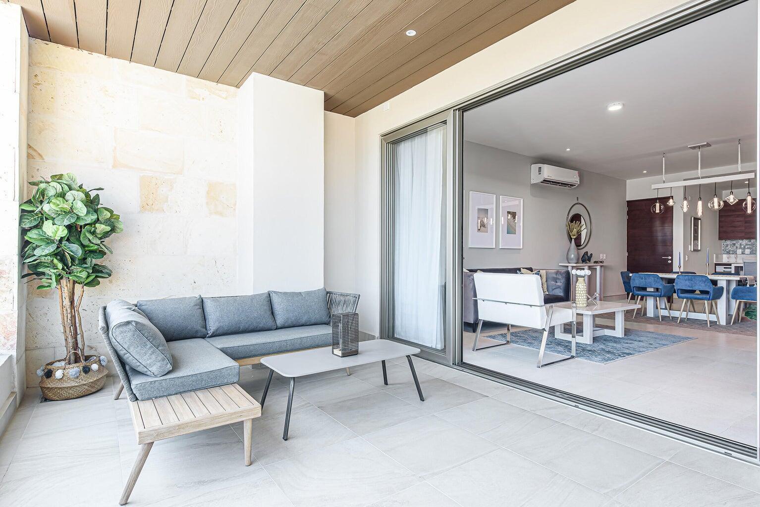 Vista Vela 3, Turnkey Condo