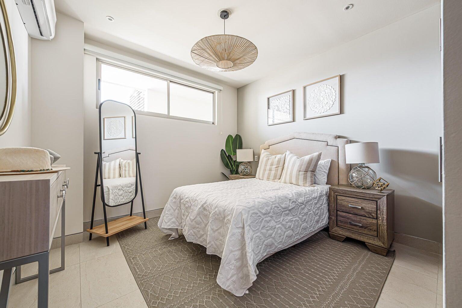 Vista Vela 3, Turnkey Condo