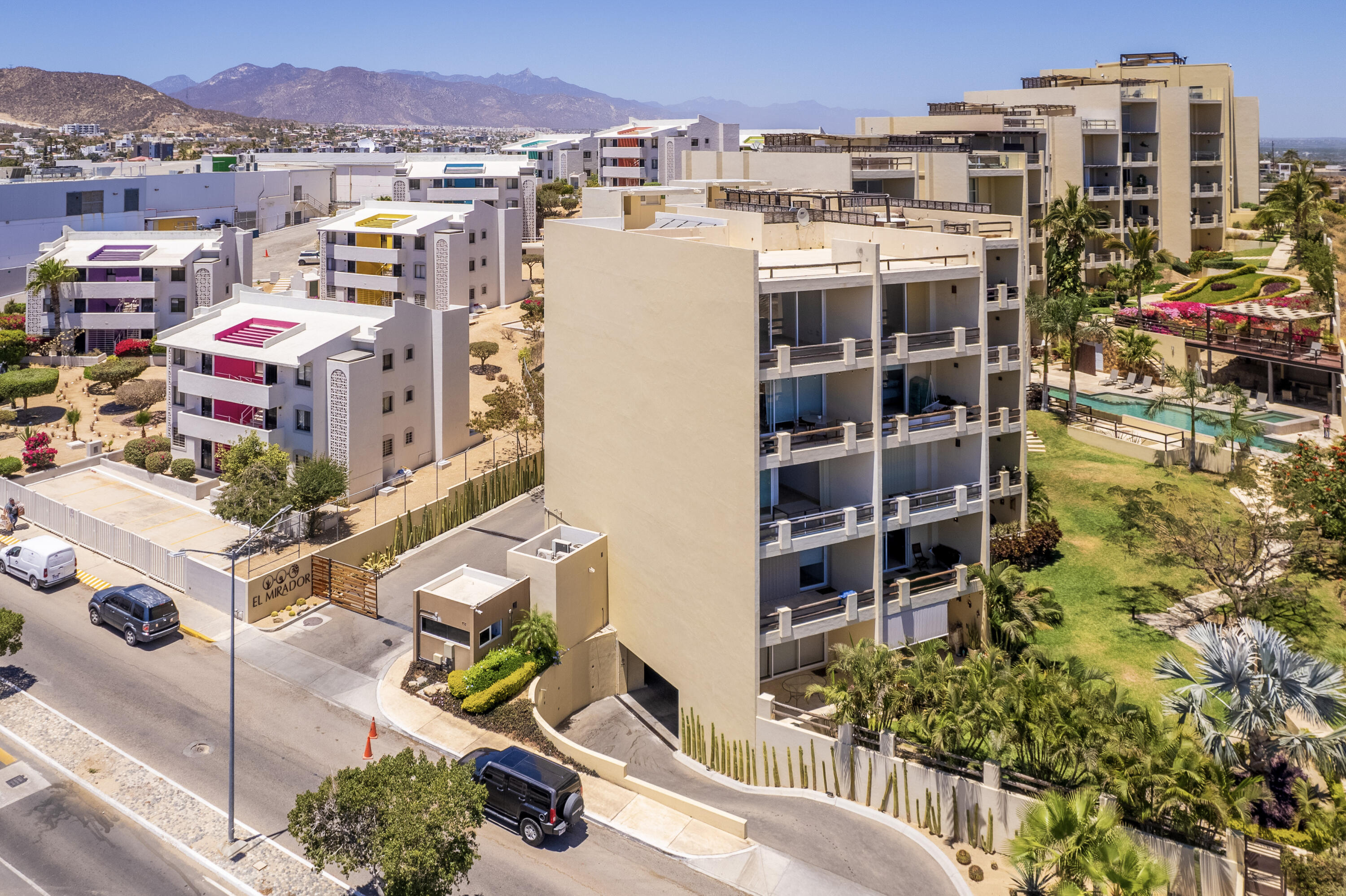 702 P. De Las Misiones, El Mirador B101
