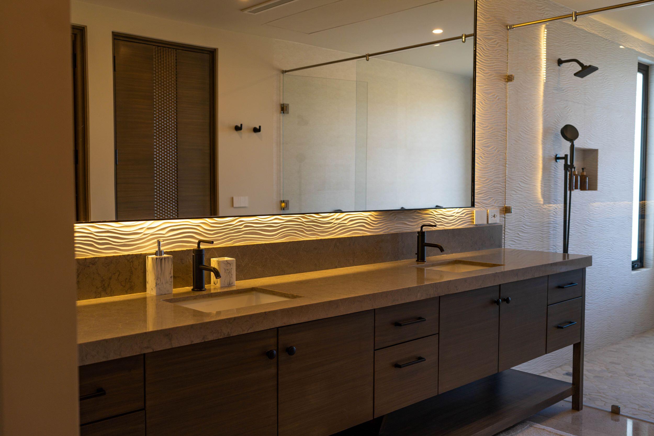 Penthouse Alvar in Quivira Los Cabos, Oceanview Luxury 4 Bdrm Condo