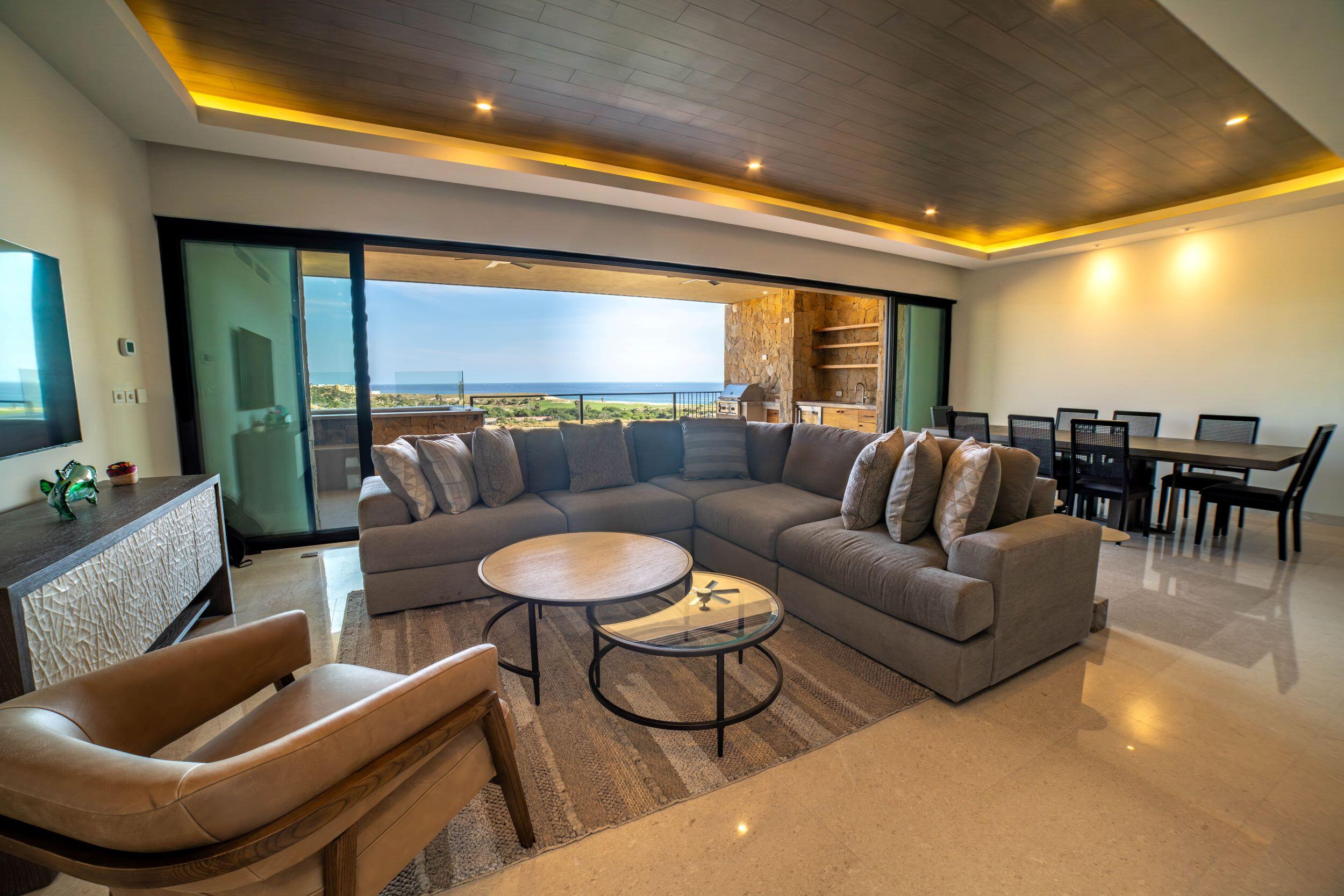 Penthouse Alvar in Quivira Los Cabos, Oceanview Luxury 4 Bdrm Condo
